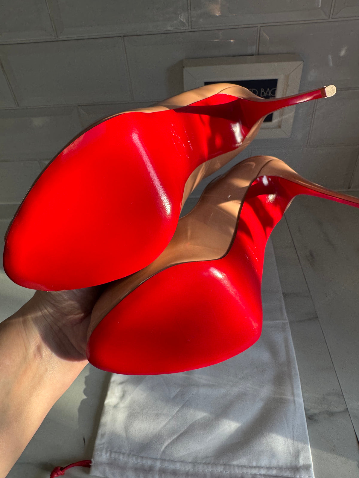 Christian Louboutin New Very Privé 120mm Open Toe Pumps - Nude
