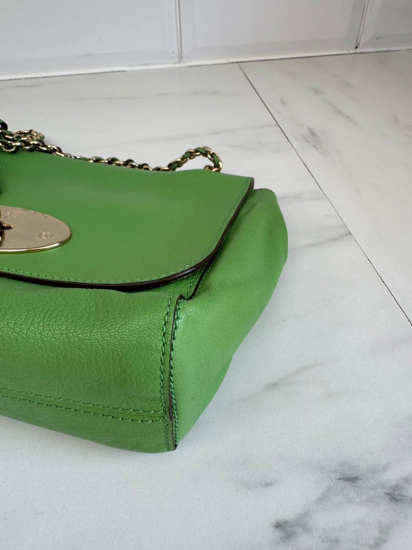 Mulberry Regular Lily - Grass Green