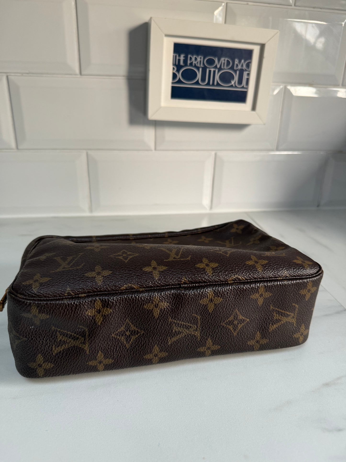 Louis Vuitton Trousse 23 - Monogram