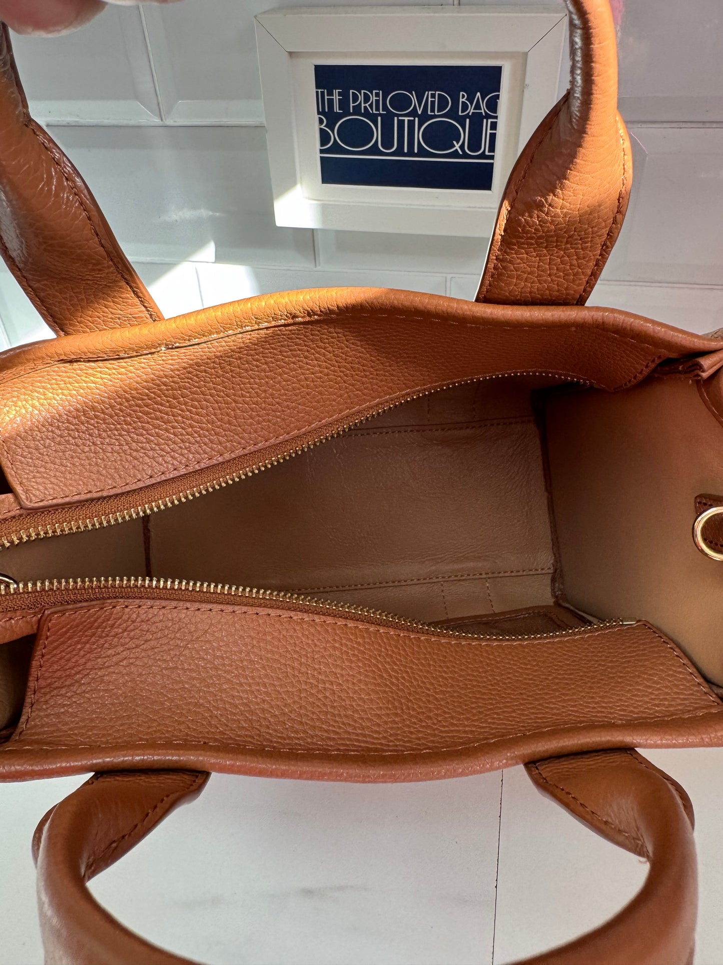 Marc Jacobs Small The Tote Bag - Argan Oil (Tan)