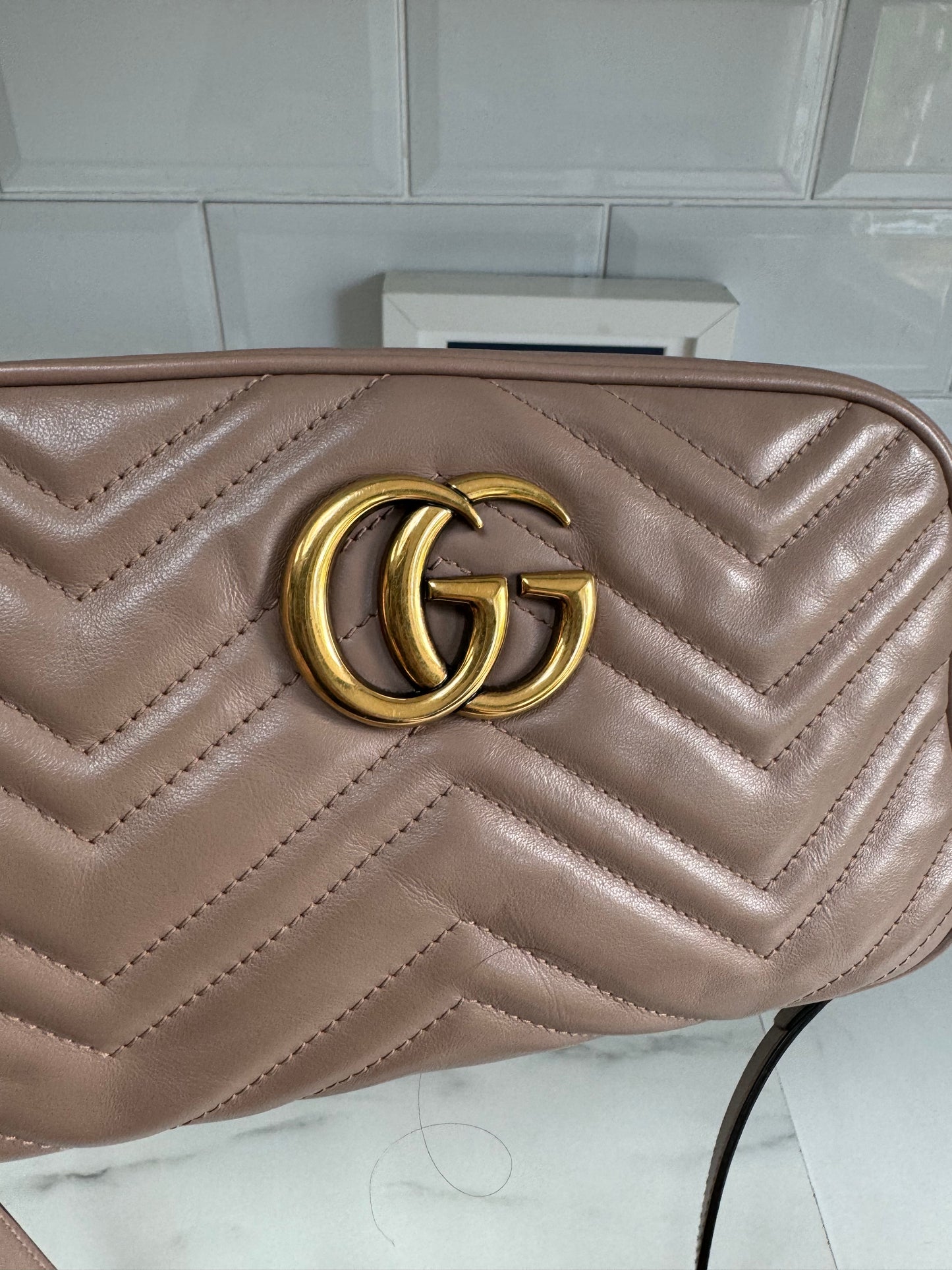 Gucci Marmont Shoulder Bag - Nude