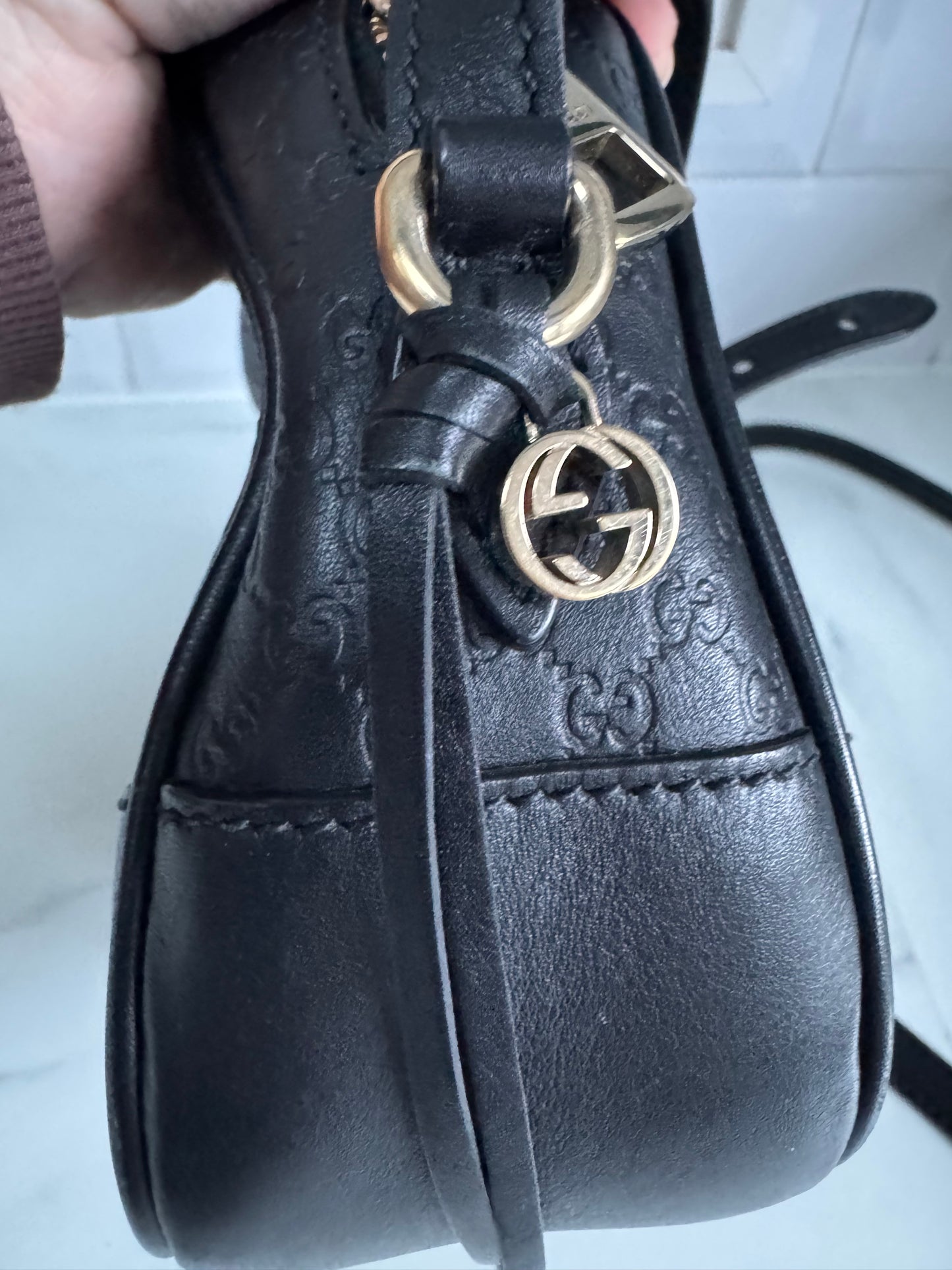 Gucci Micro Guccissima Bree Cross Body Bag - Black