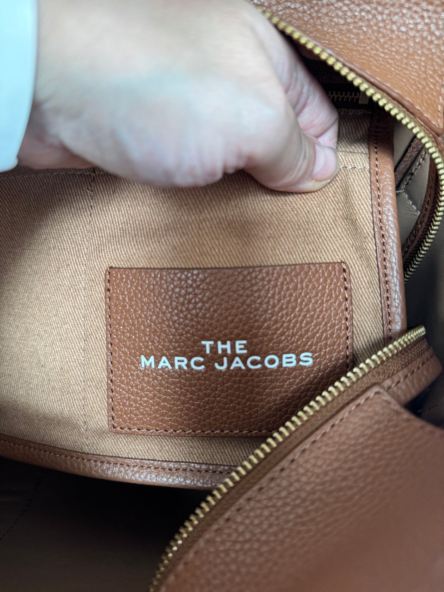 Marc Jacobs “The Tote Bag” Medium - Argan Oil