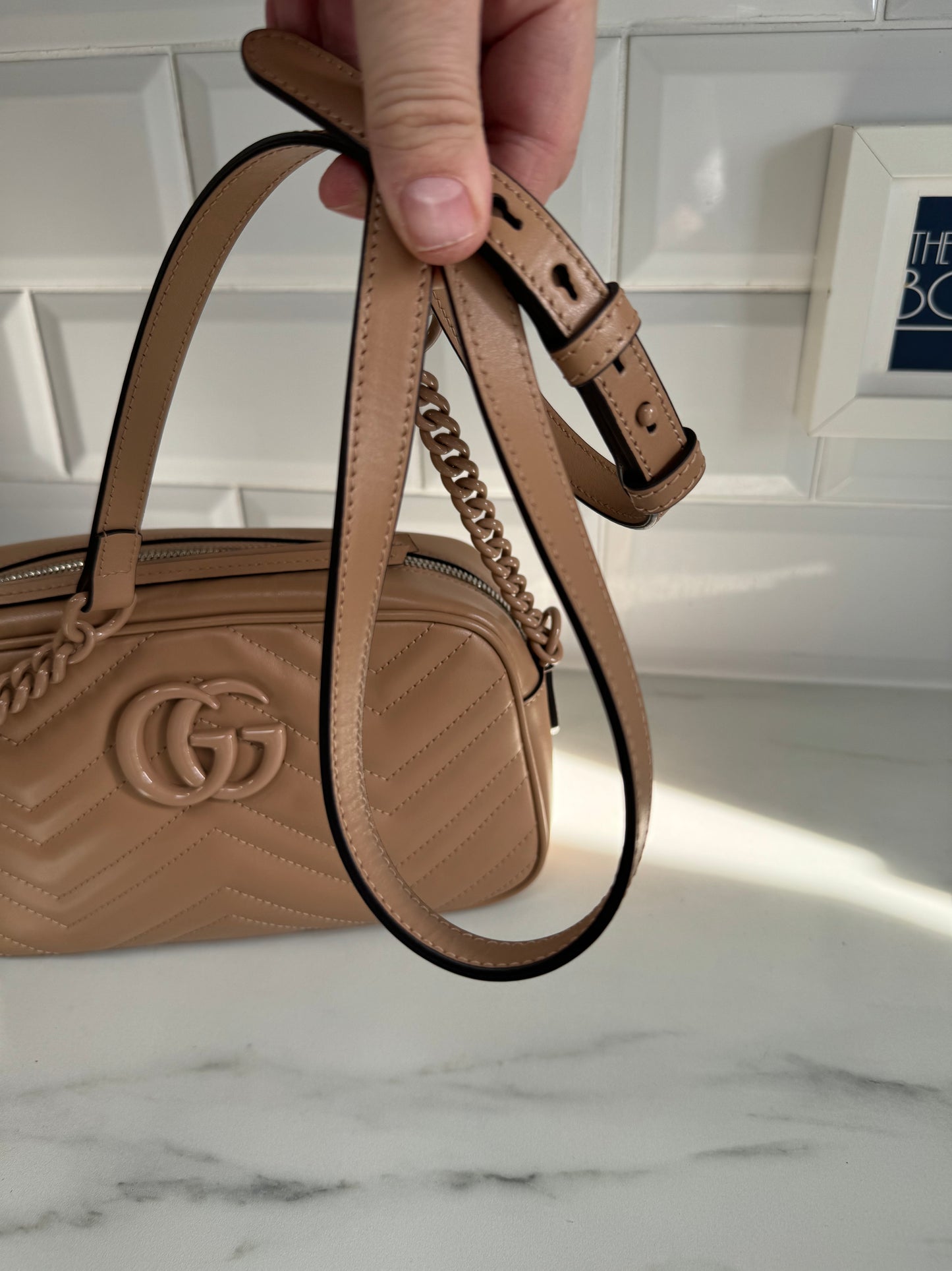 Gucci Small Marmont Matelassé Shoulder Bag - Beige