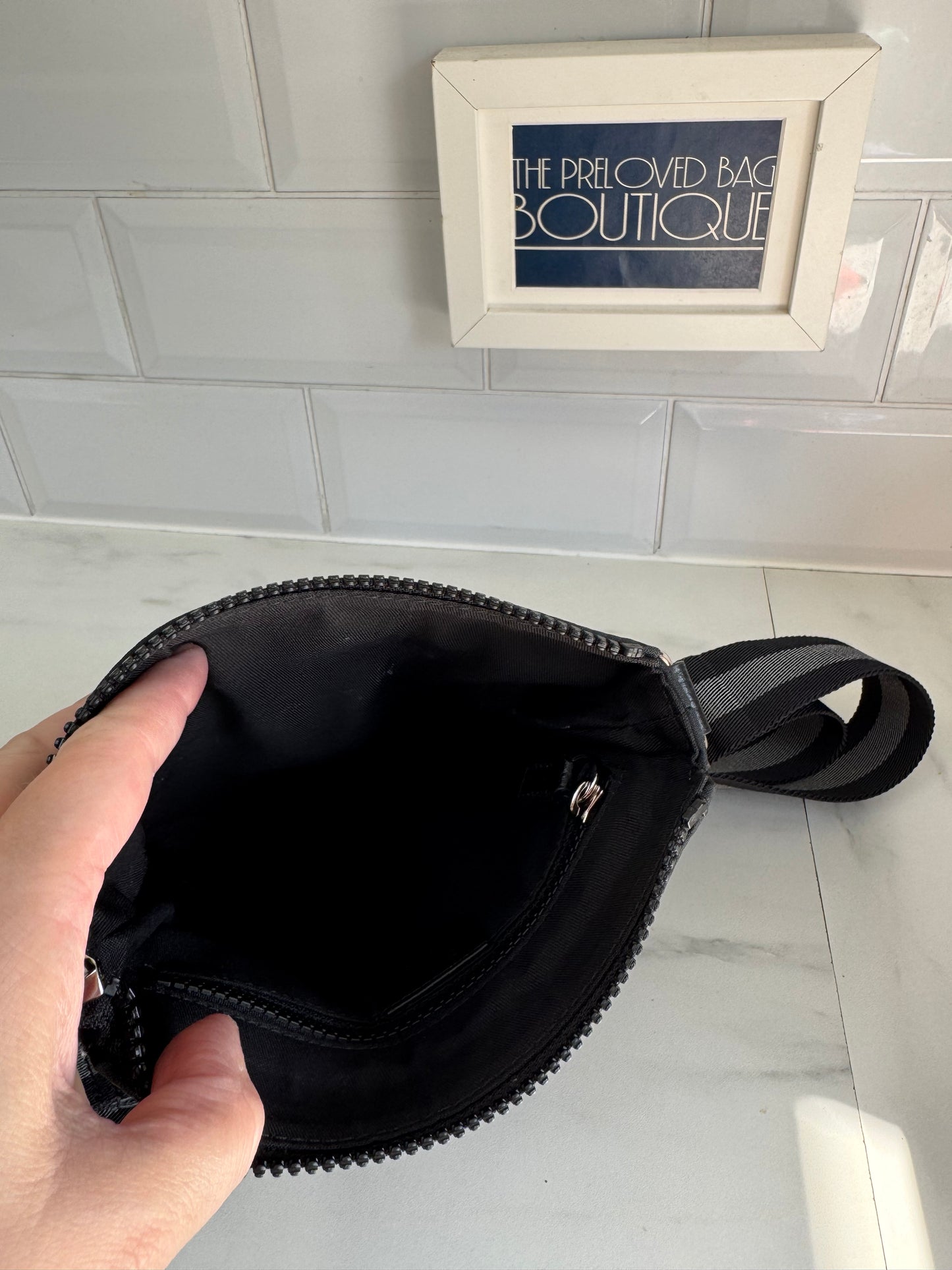 Gucci Nylon Mini Flat Messenger - Black