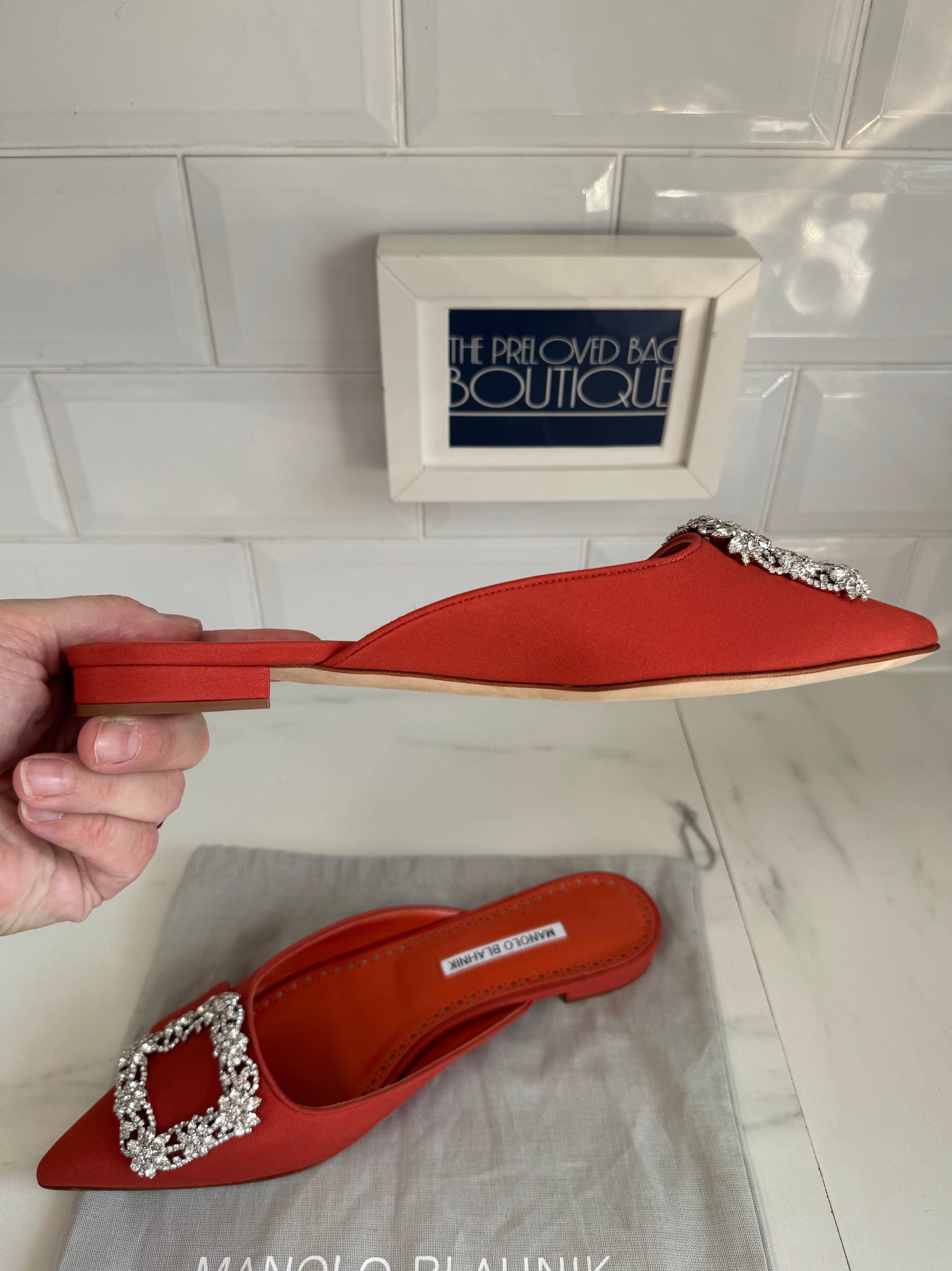 Manolo Blahnik Hangisimuflat - Orange