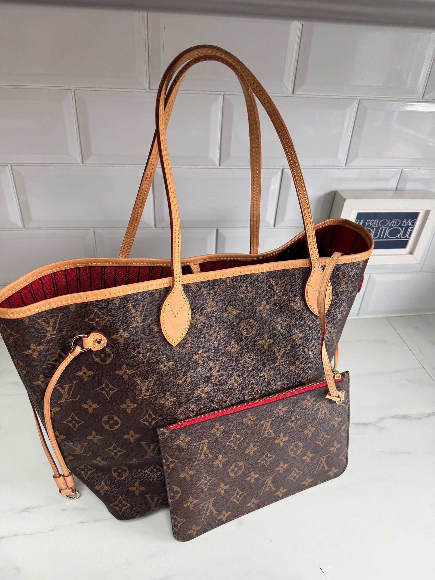 Louis Vuitton Neverfull MM & Pouch - Monogram Cerises