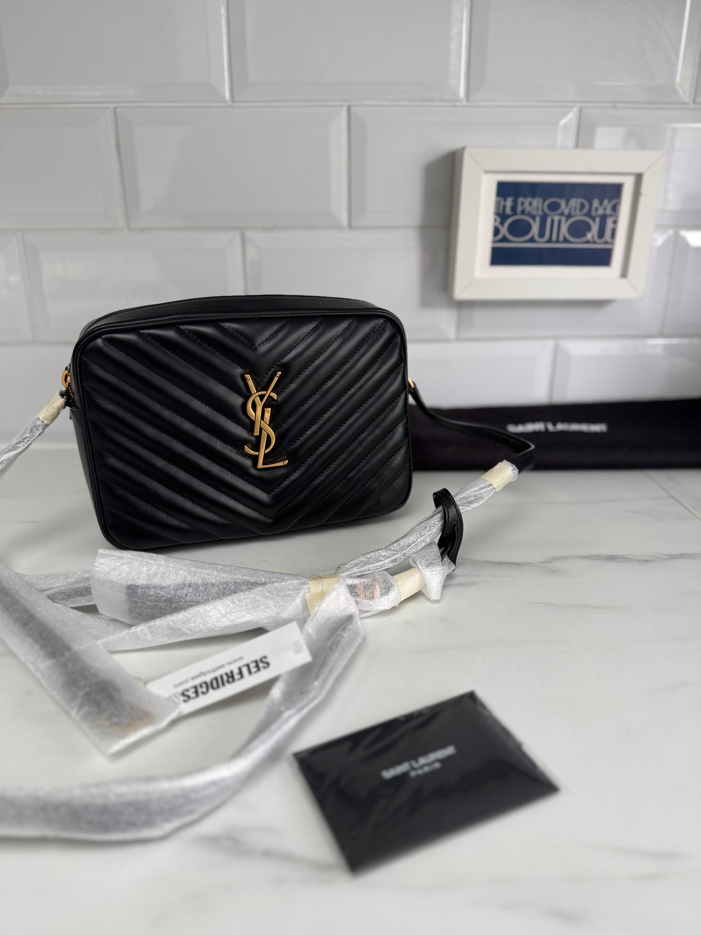 Saint Laurent Medium Lou Satchel - Black