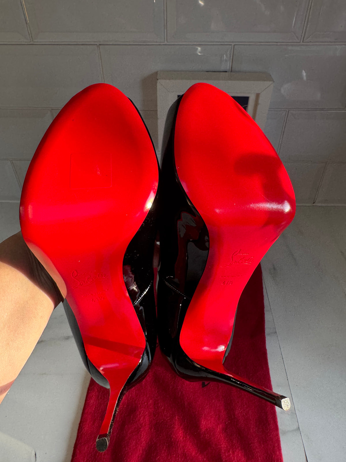 Christian Louboutin New Very Privé 120mm Open Toe Pumps - Black