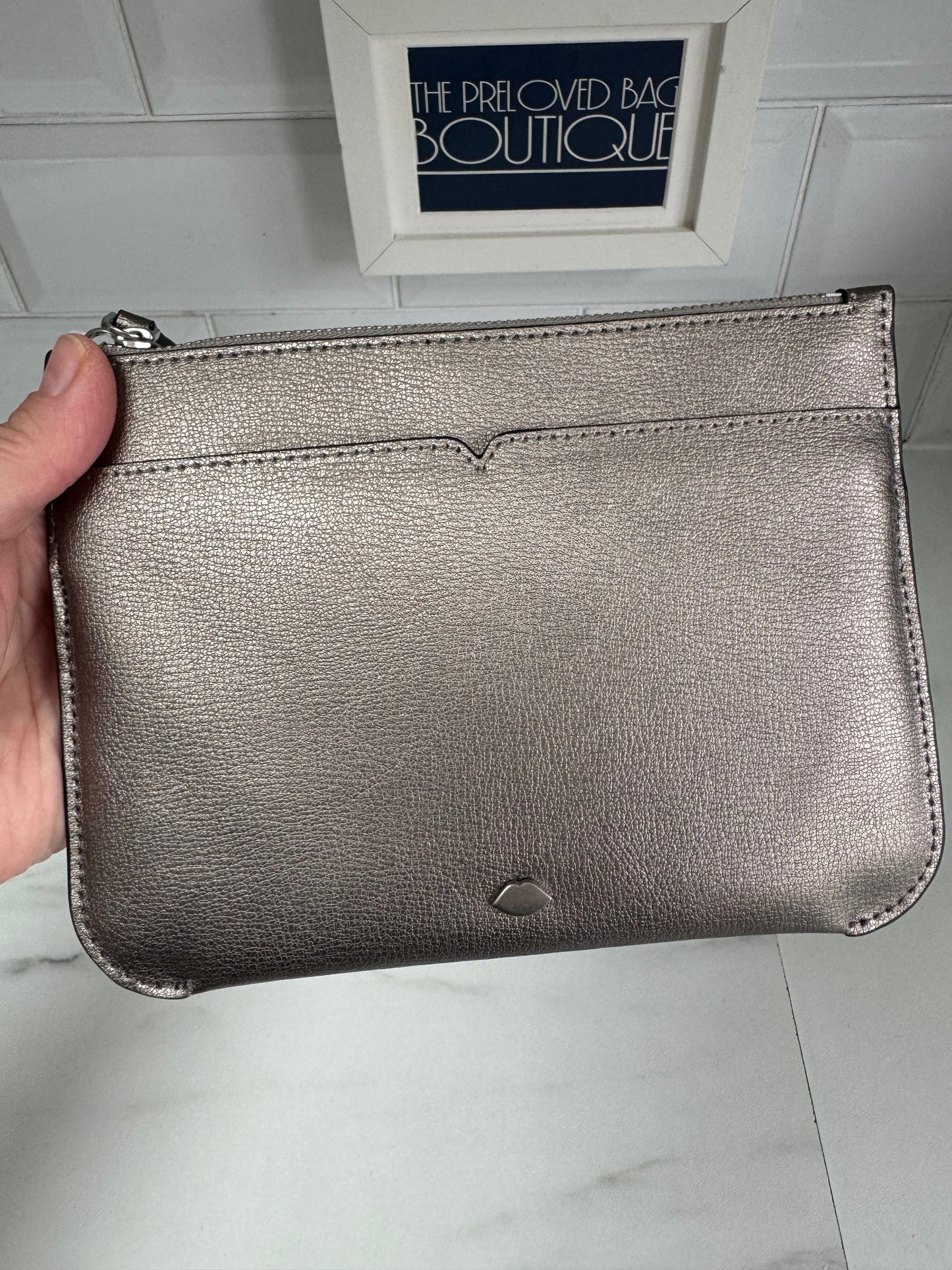 Lulu Guinness Lip Pin Cole Pochette - Pewter