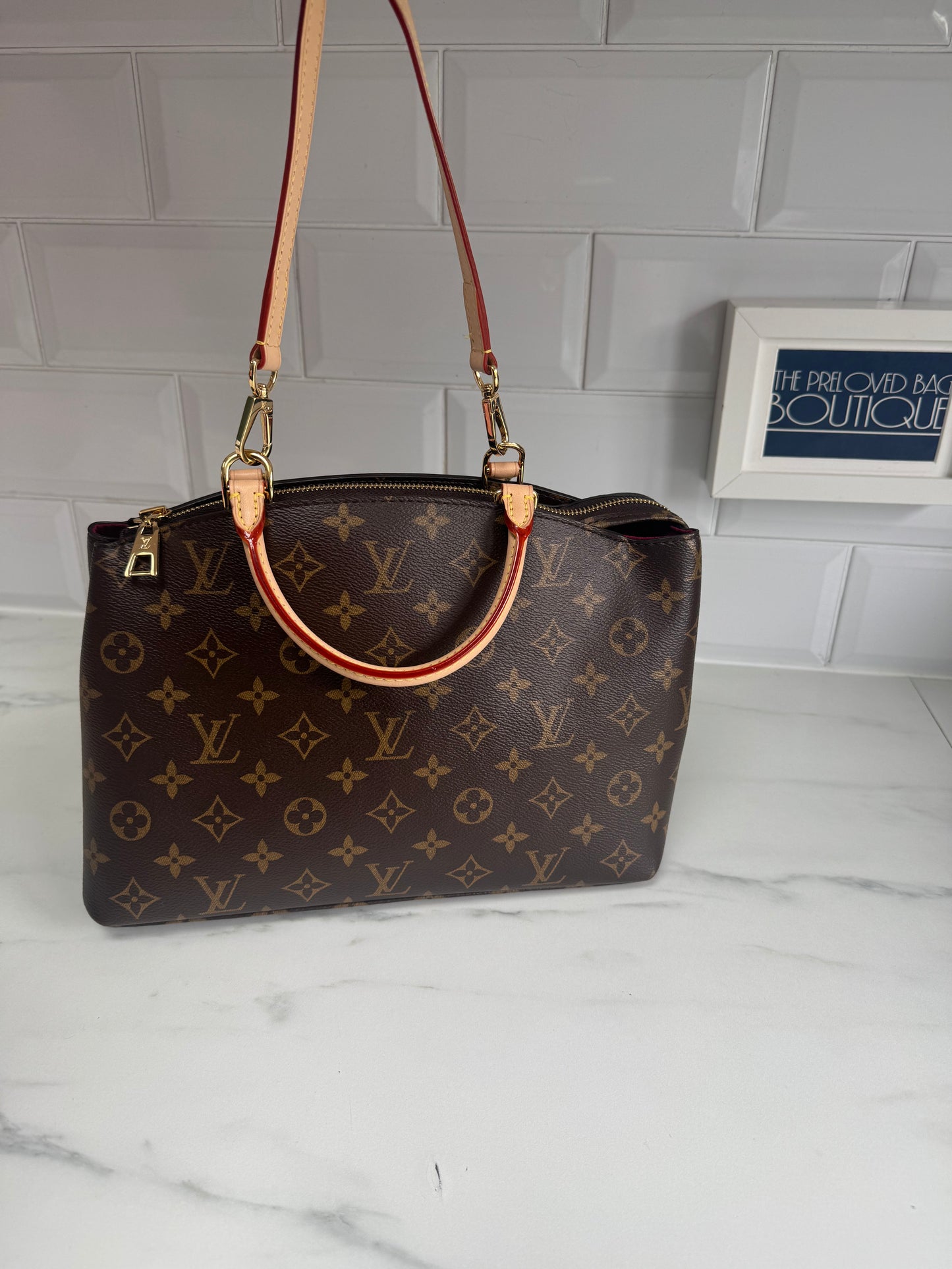 Louis Vuitton Petit Palais Monogram - Brown