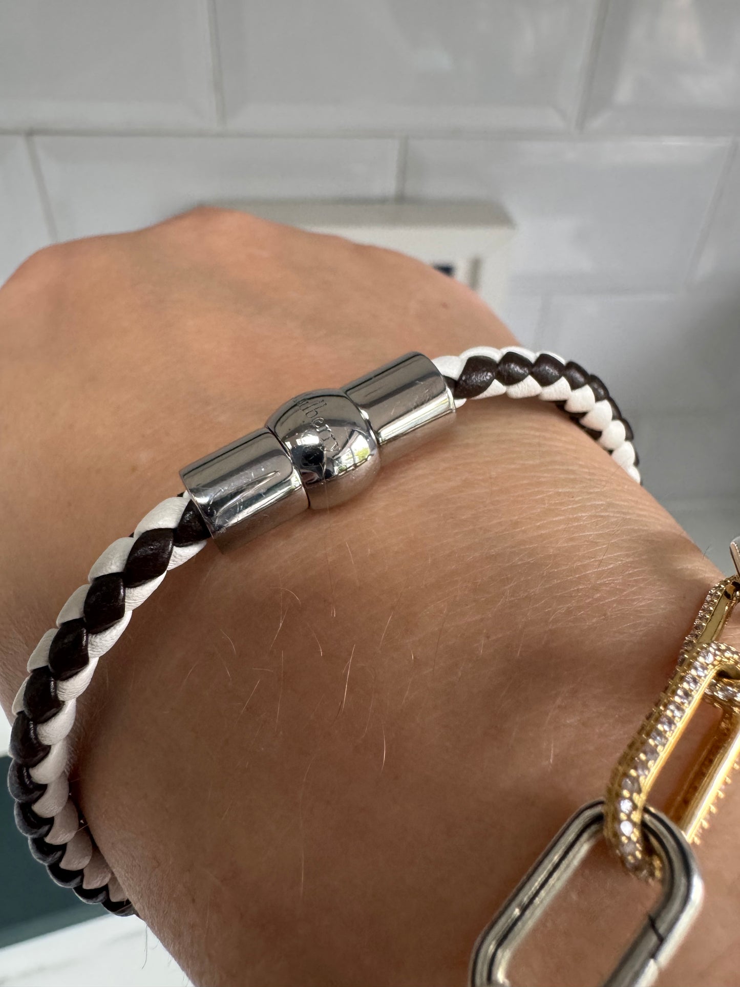 Mulberry Iris Bracelet - Black and White