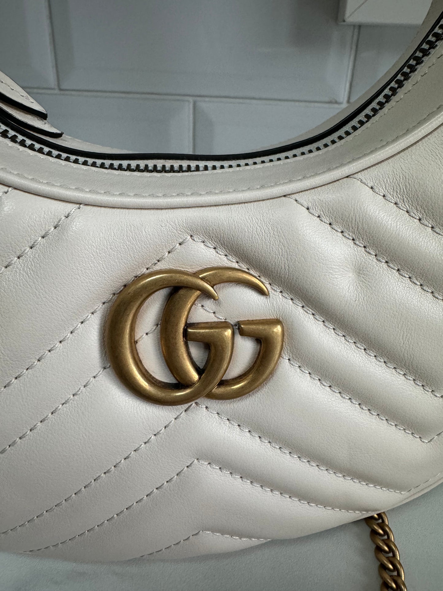 Gucci Marmont Half Moon Shaped Mini Bag - White