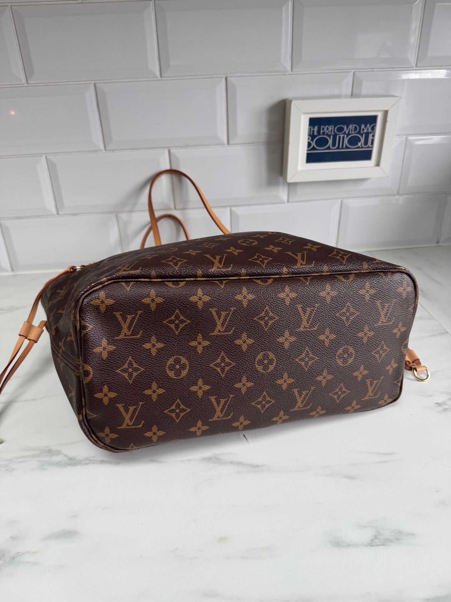 Louis Vuitton Neverfull MM & Pouch - Monogram Cerises