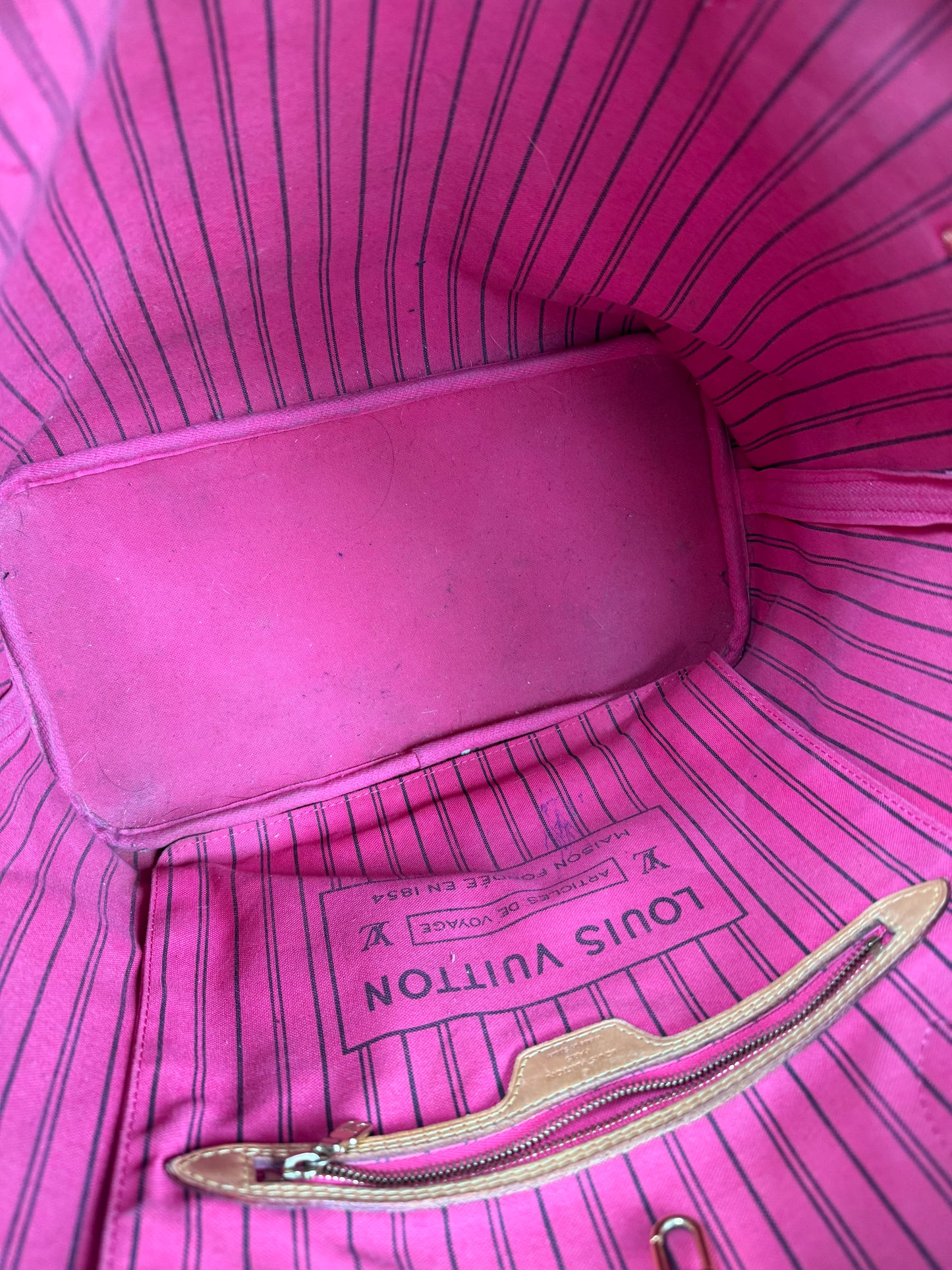 Louis Vuitton Limited Edition 2016 Bay MM Neverfull - Pink and Brown