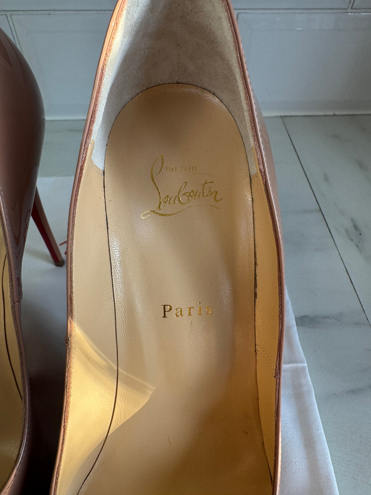 Christian Louboutin New Very Privé 120mm Open Toe Pumps - Nude