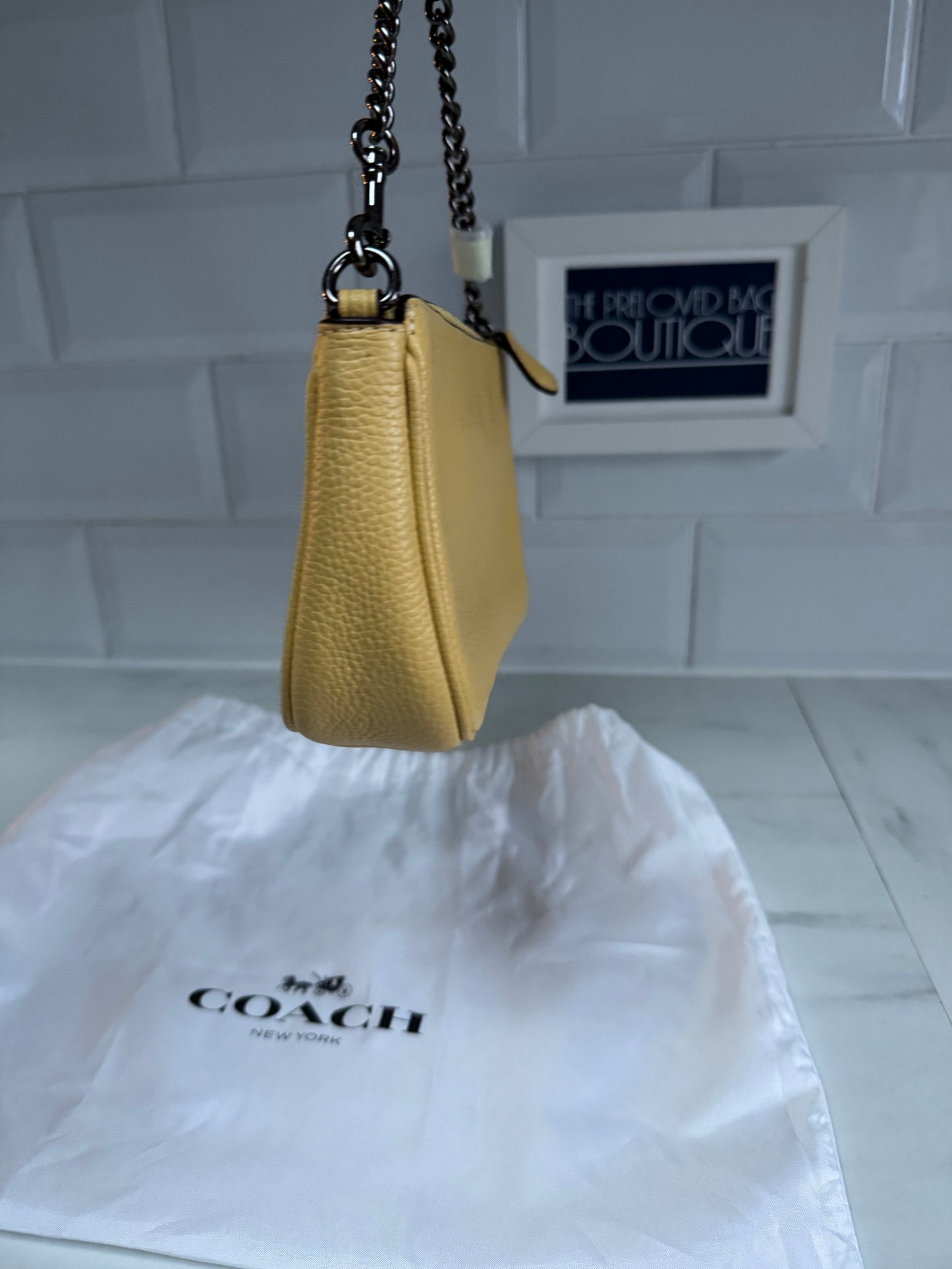 Coach Nolita 19 - Yellow