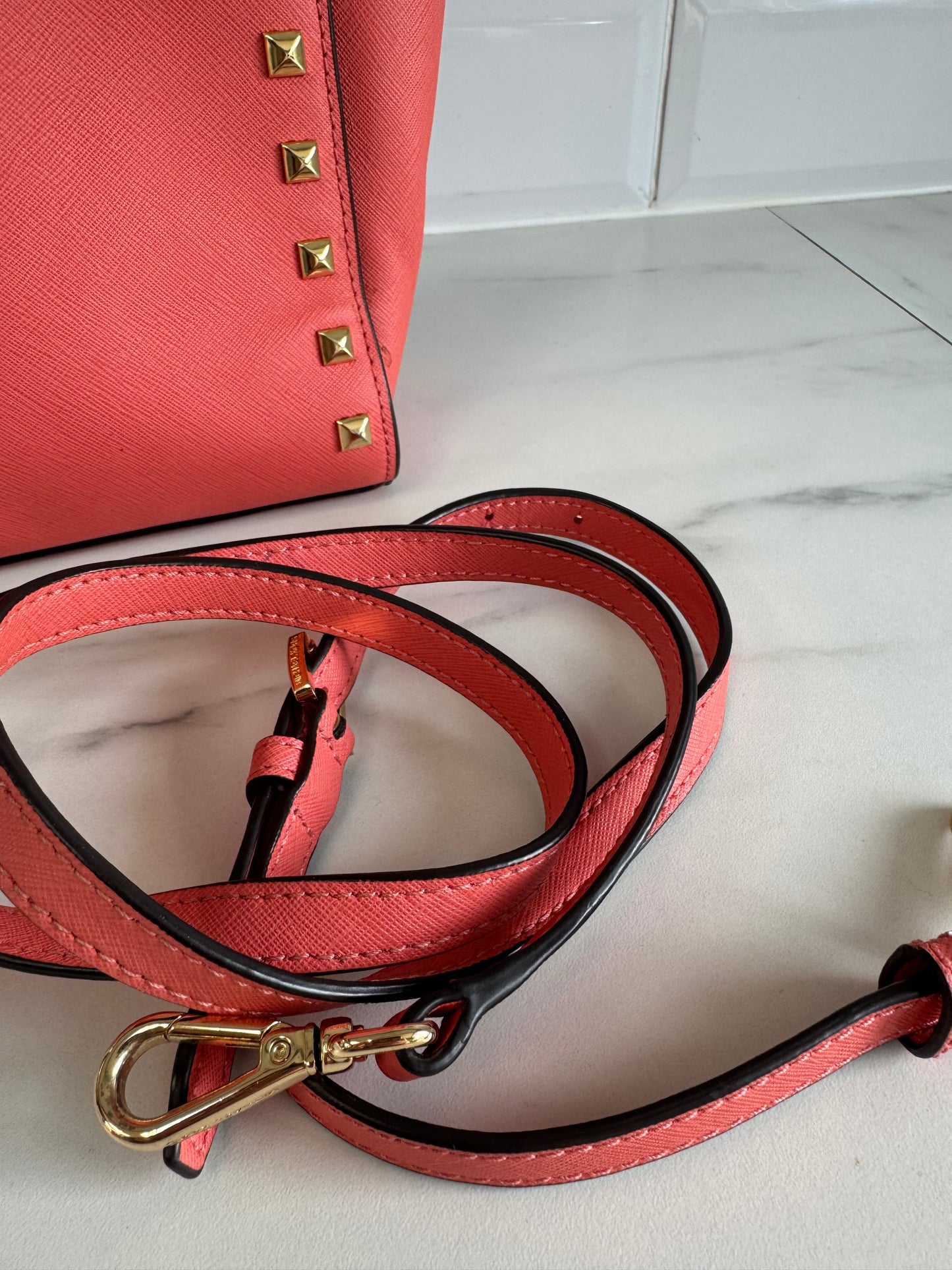 Michael Kors Selma Bag - Coral