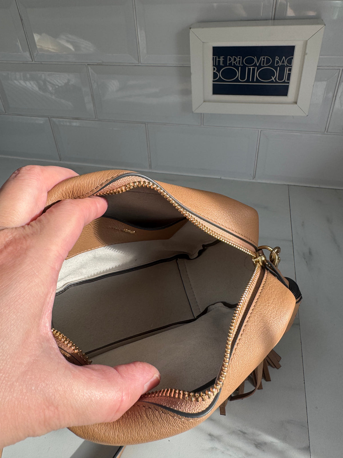 Anya Hindmarch Neeson Tassel Camera Bag - Burnt Sugar
