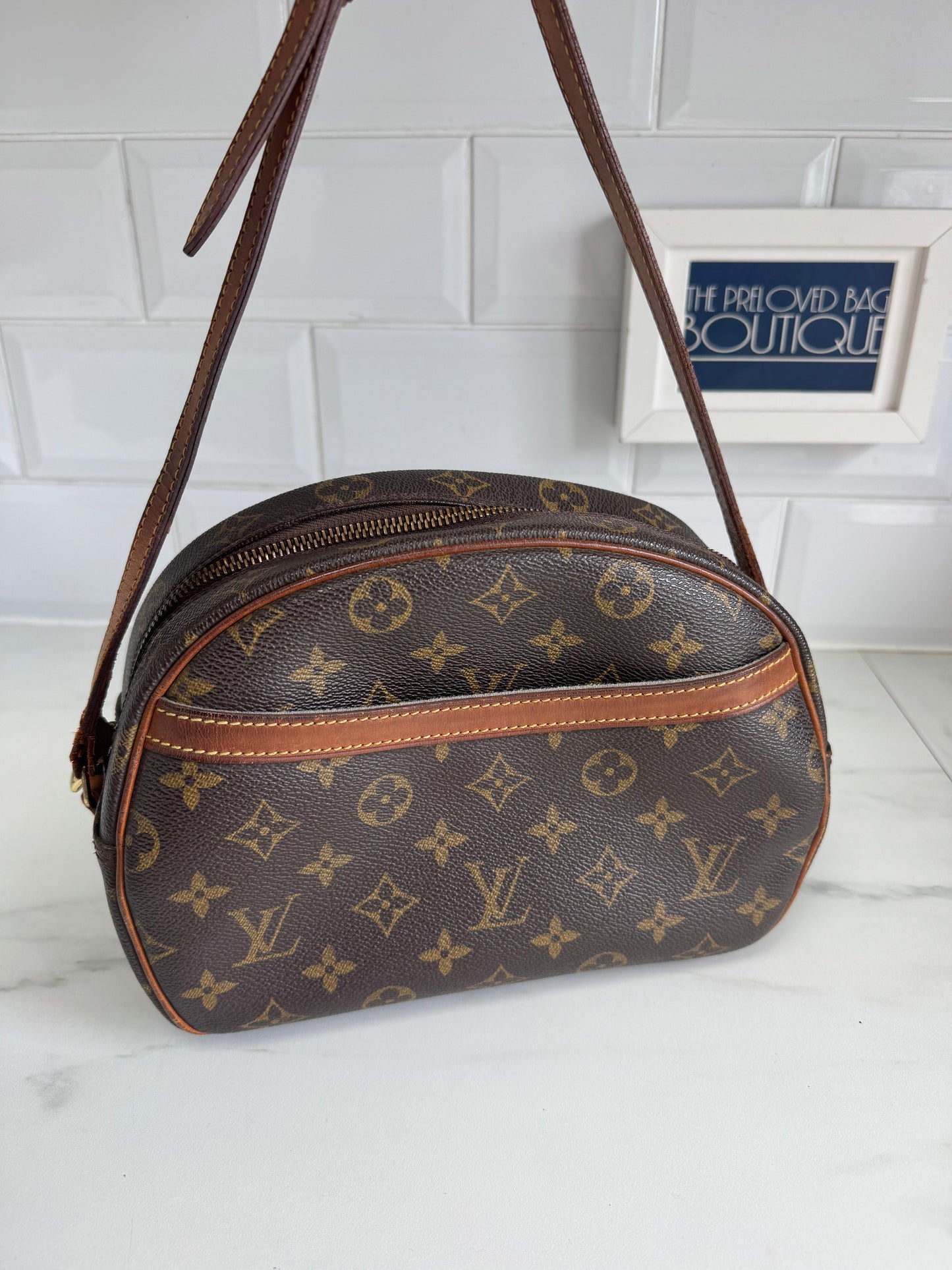 Louis Vuitton Bloise - Monogram