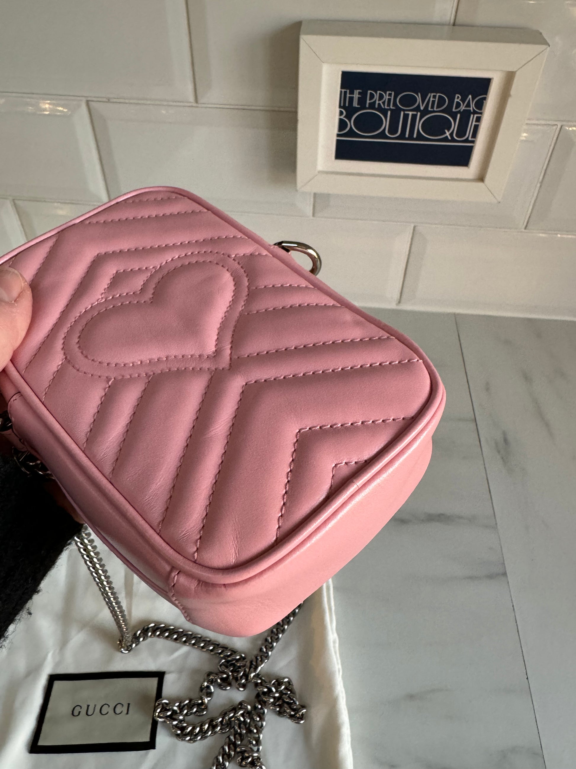 Mini marmont 2025 gucci bag
