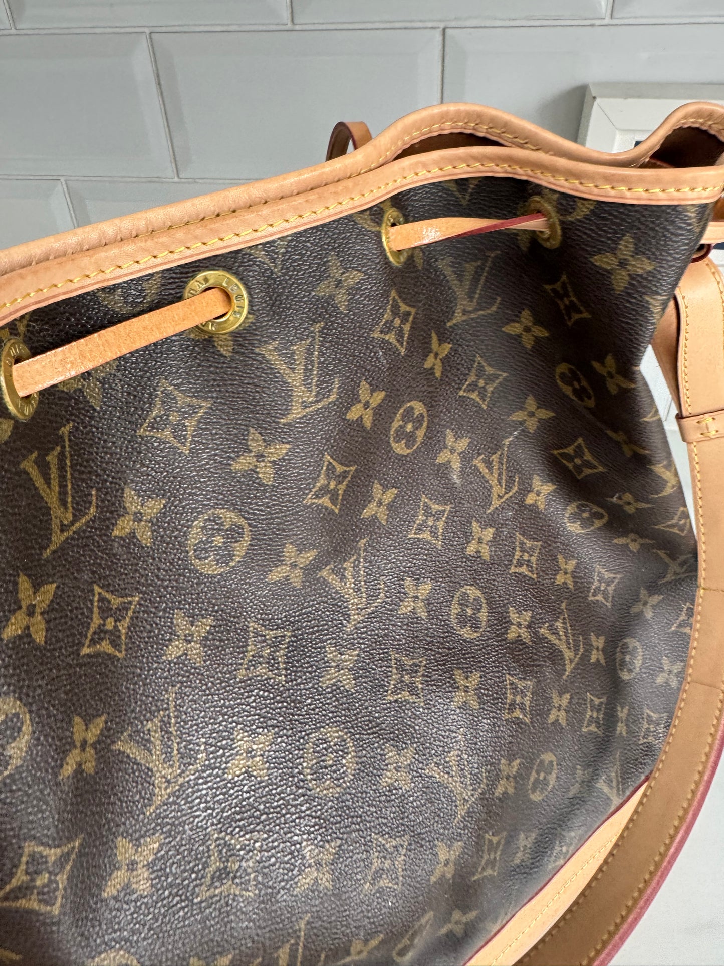 Louis Vuitton GM Noe Bucket Bag - Brown Monogram