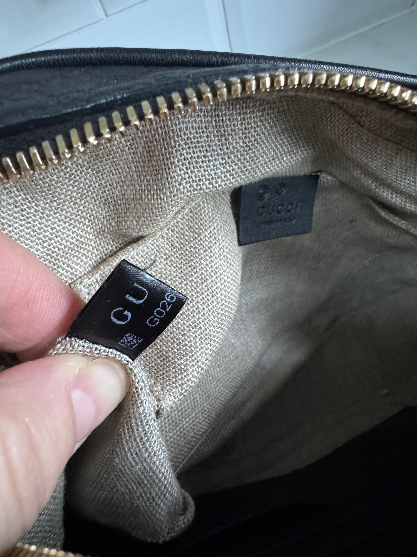 Gucci Micro Guccissima Bree Cross Body Bag - Black