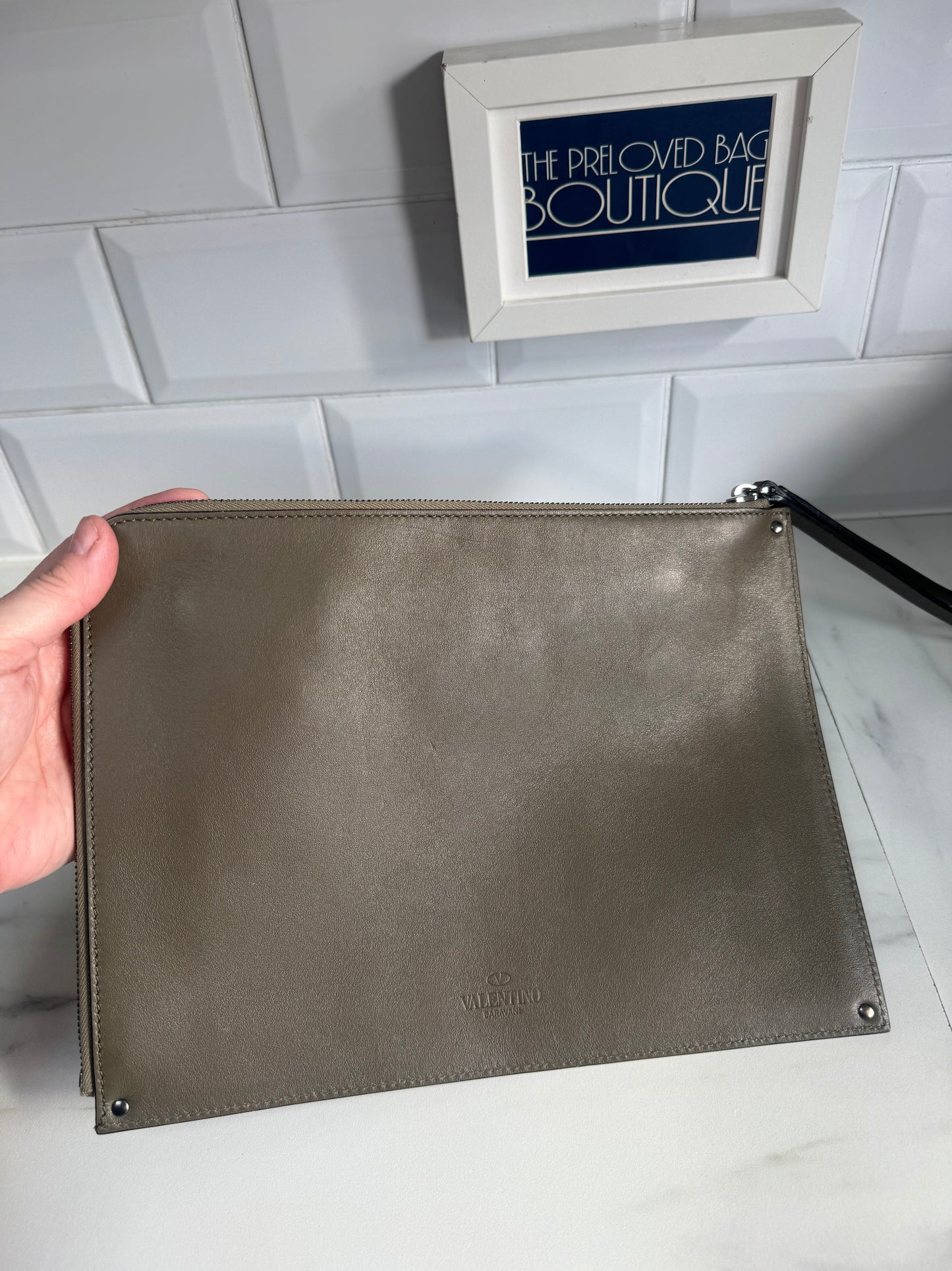 Valentino Garavani Rockstud  Wristlet Clutch - Khaki Green