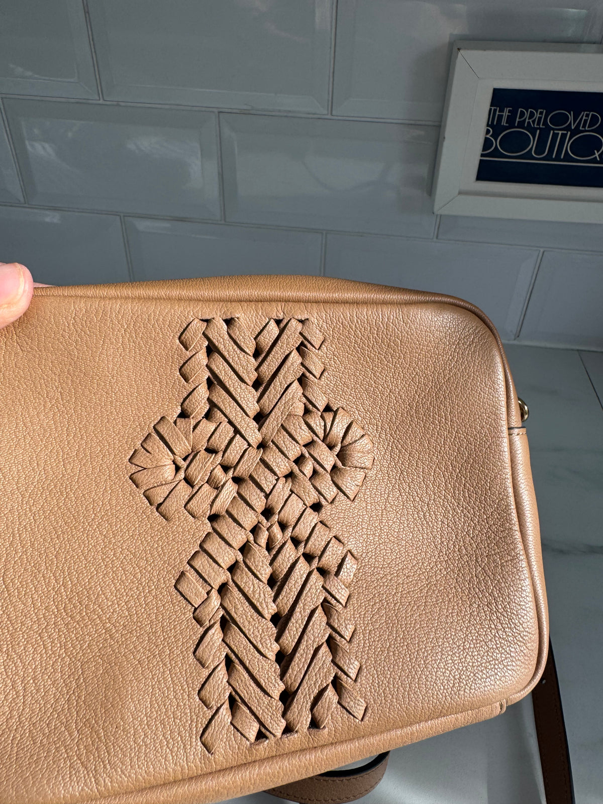 Anya Hindmarch Neeson Tassel Camera Bag - Burnt Sugar