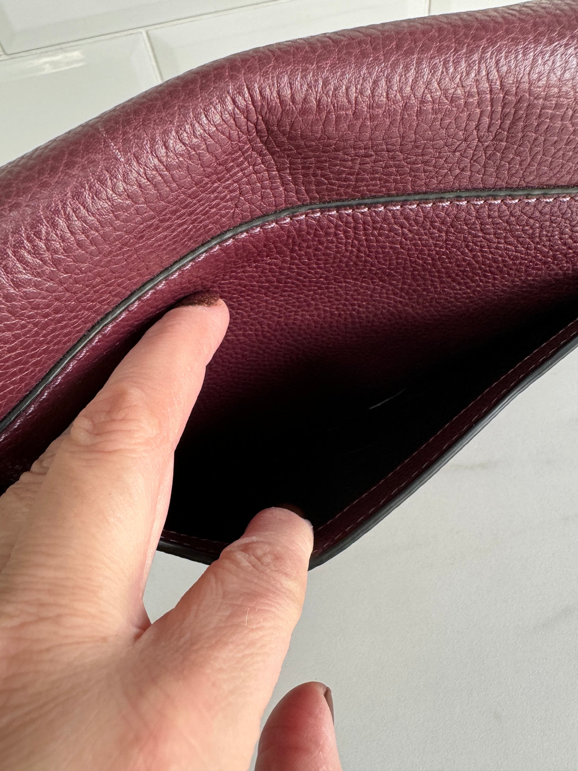 Marc jacobs 2025 saddle bag sale