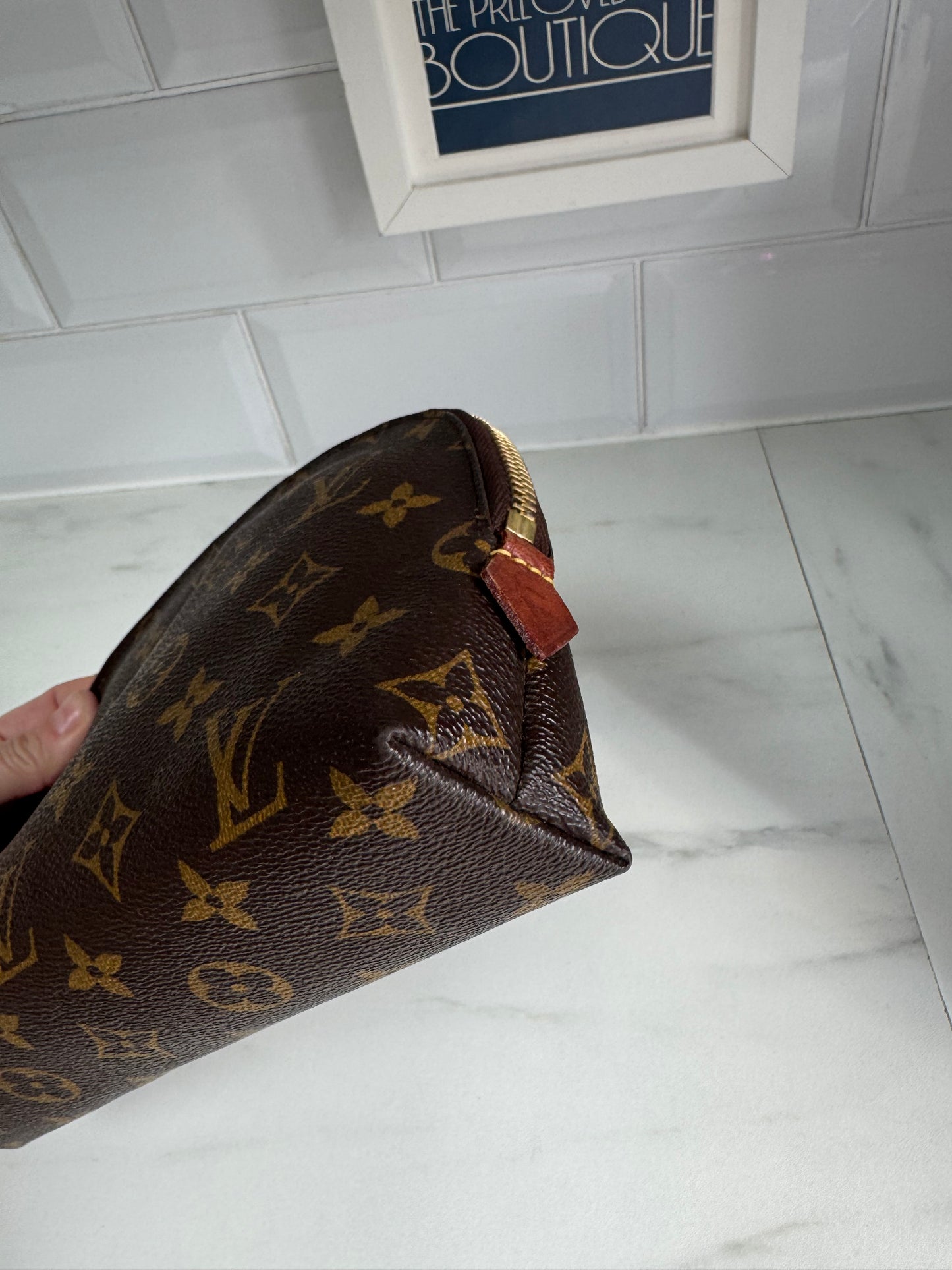 Louis Vuitton Cosmetic Pouch - Monogram brown
