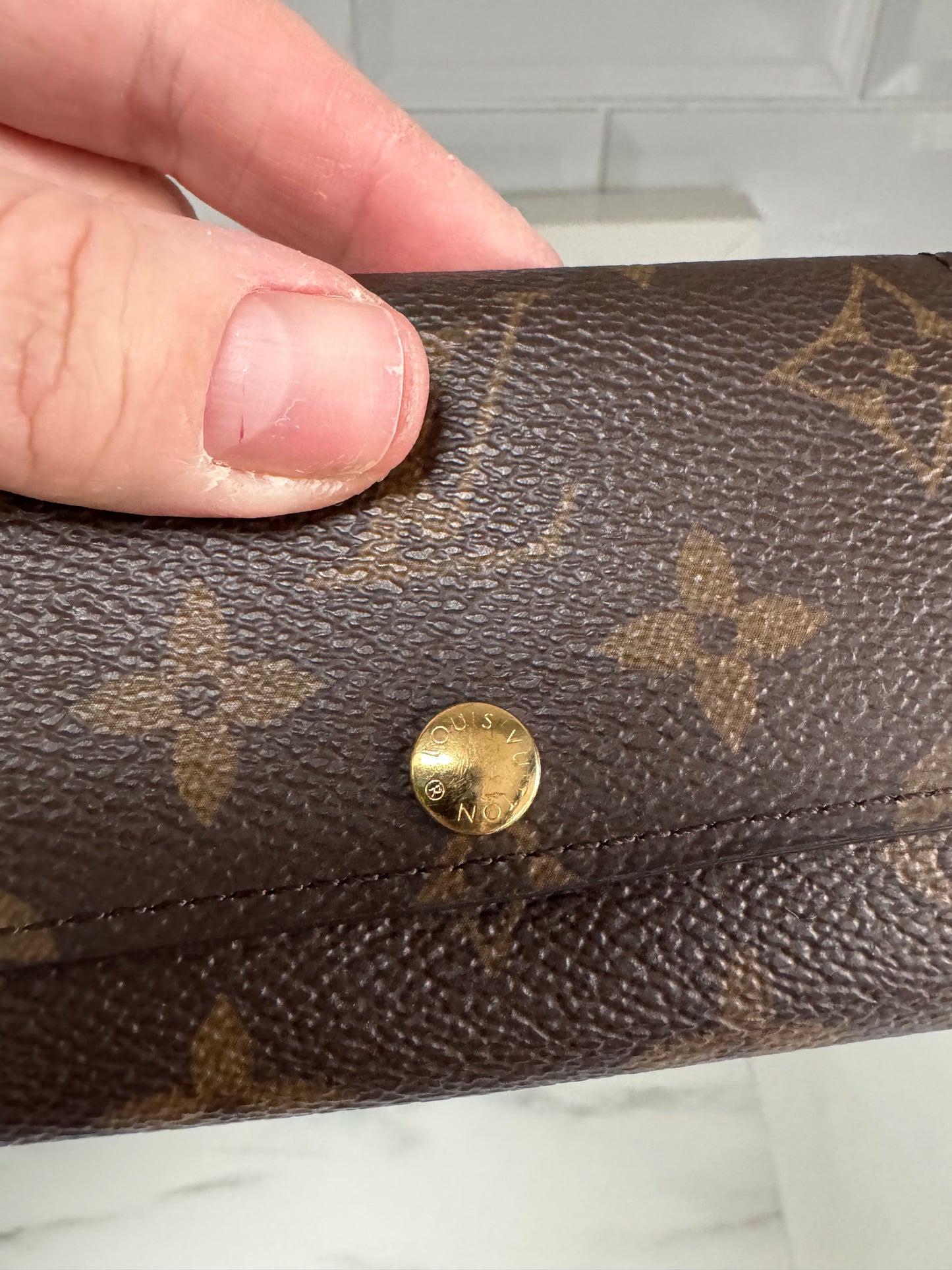 Louis Vuitton 6 Key Holder - Monogram (brown)