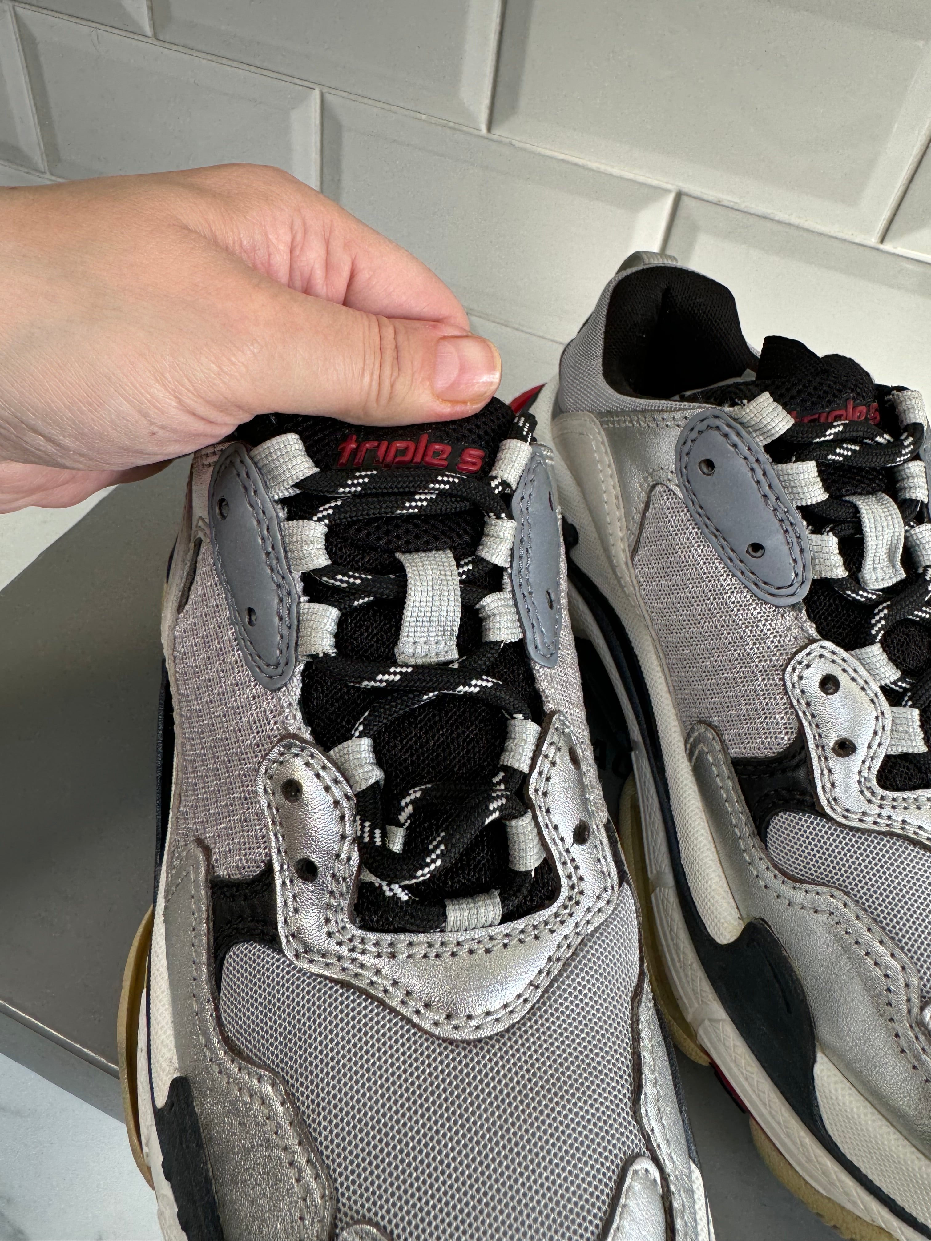 Black and silver balenciaga best sale