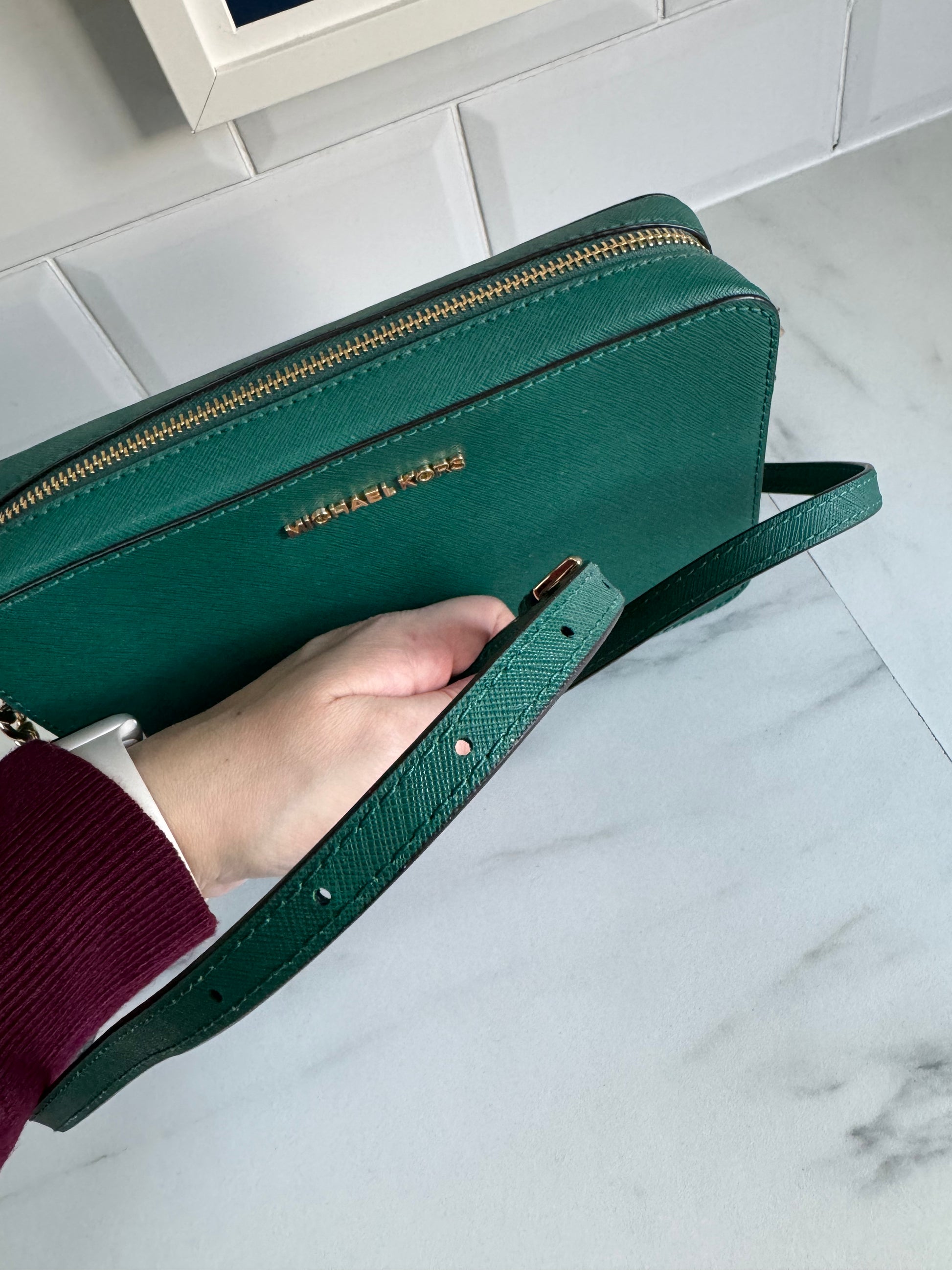 Michael kors crossbody bag green 2025