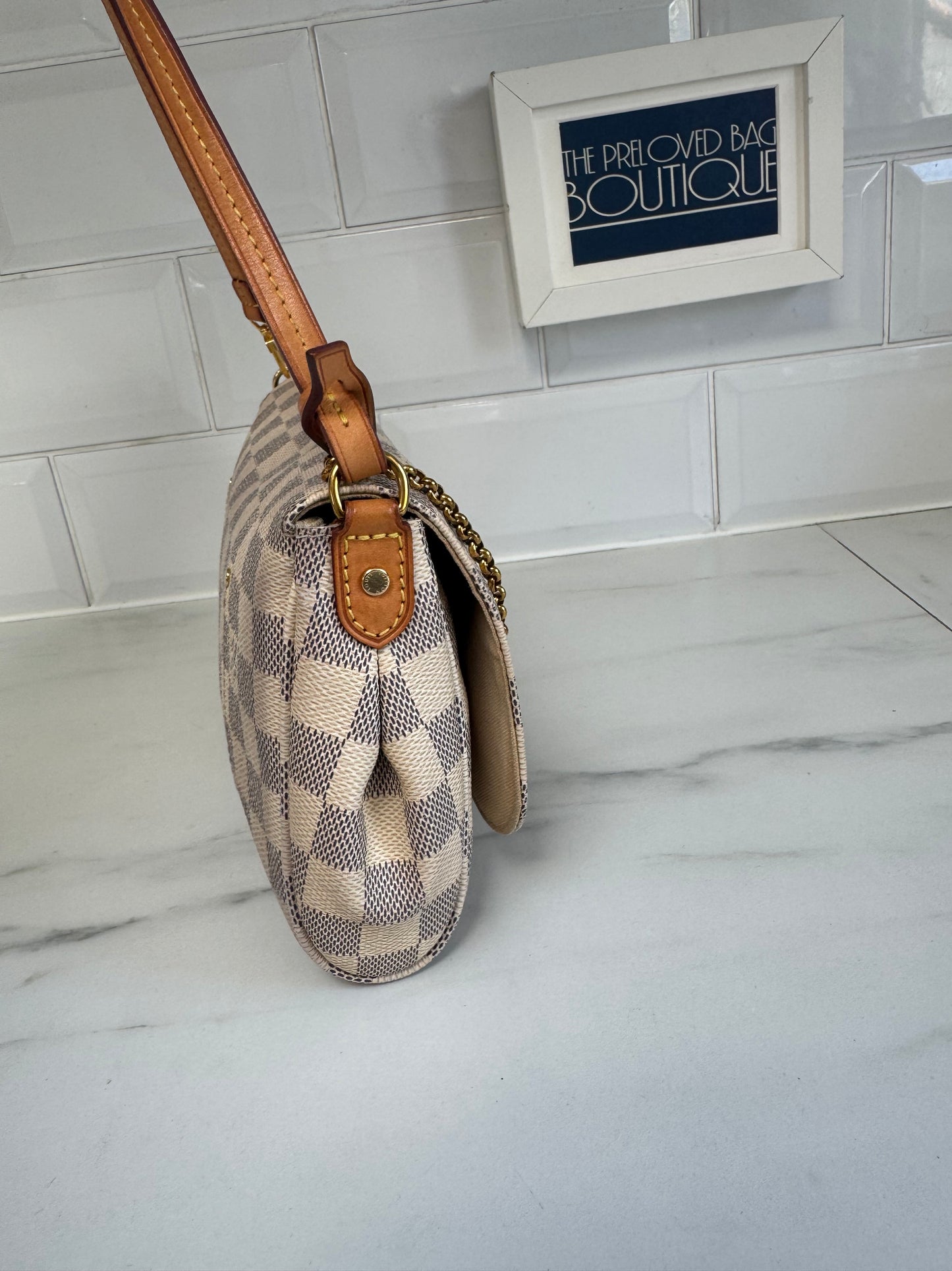 Louis Vuitton Favourite MM - Damier Azure Canvas