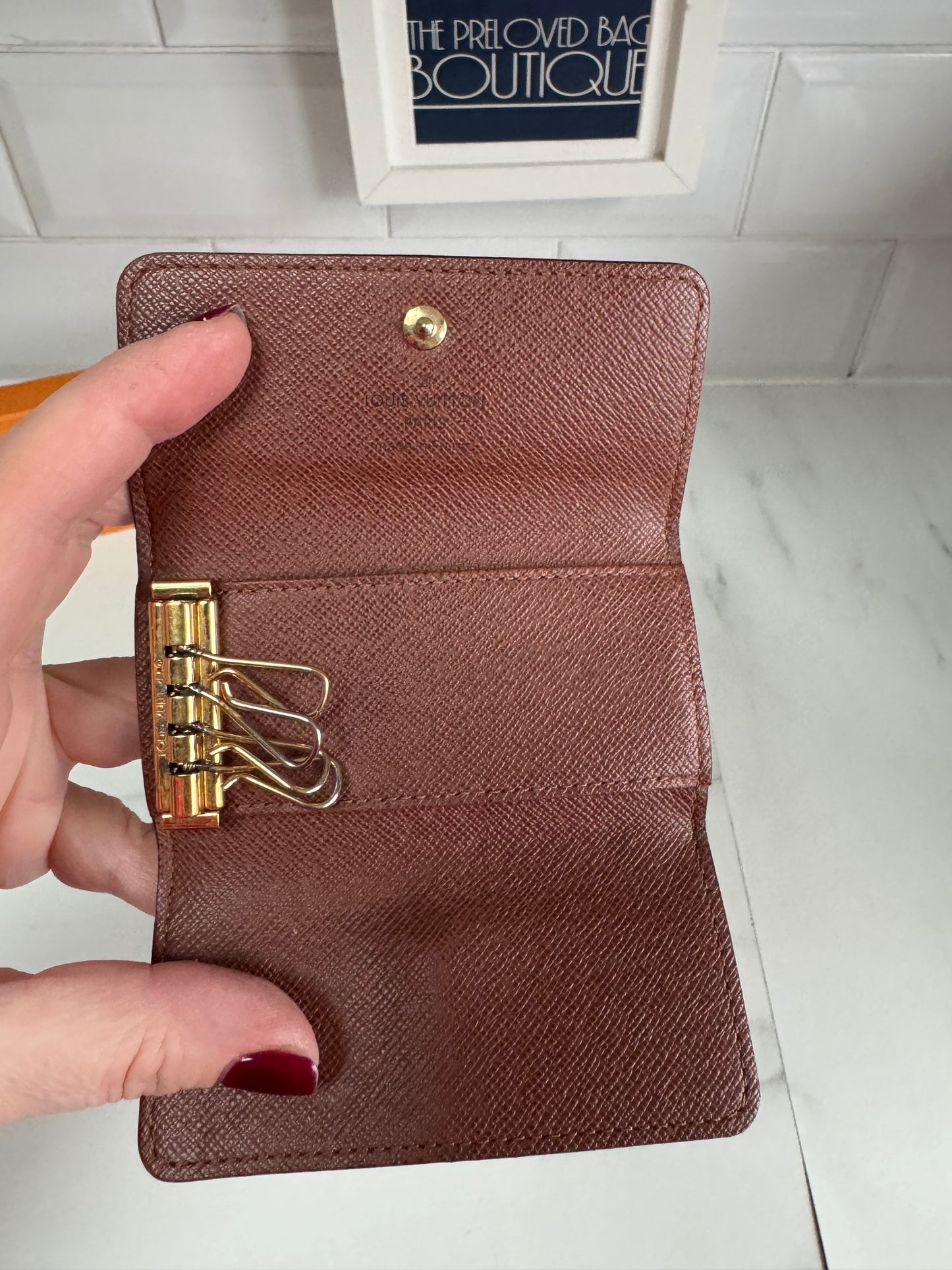 Louis  Vuitton 4 Key Holder - Monogram Brown