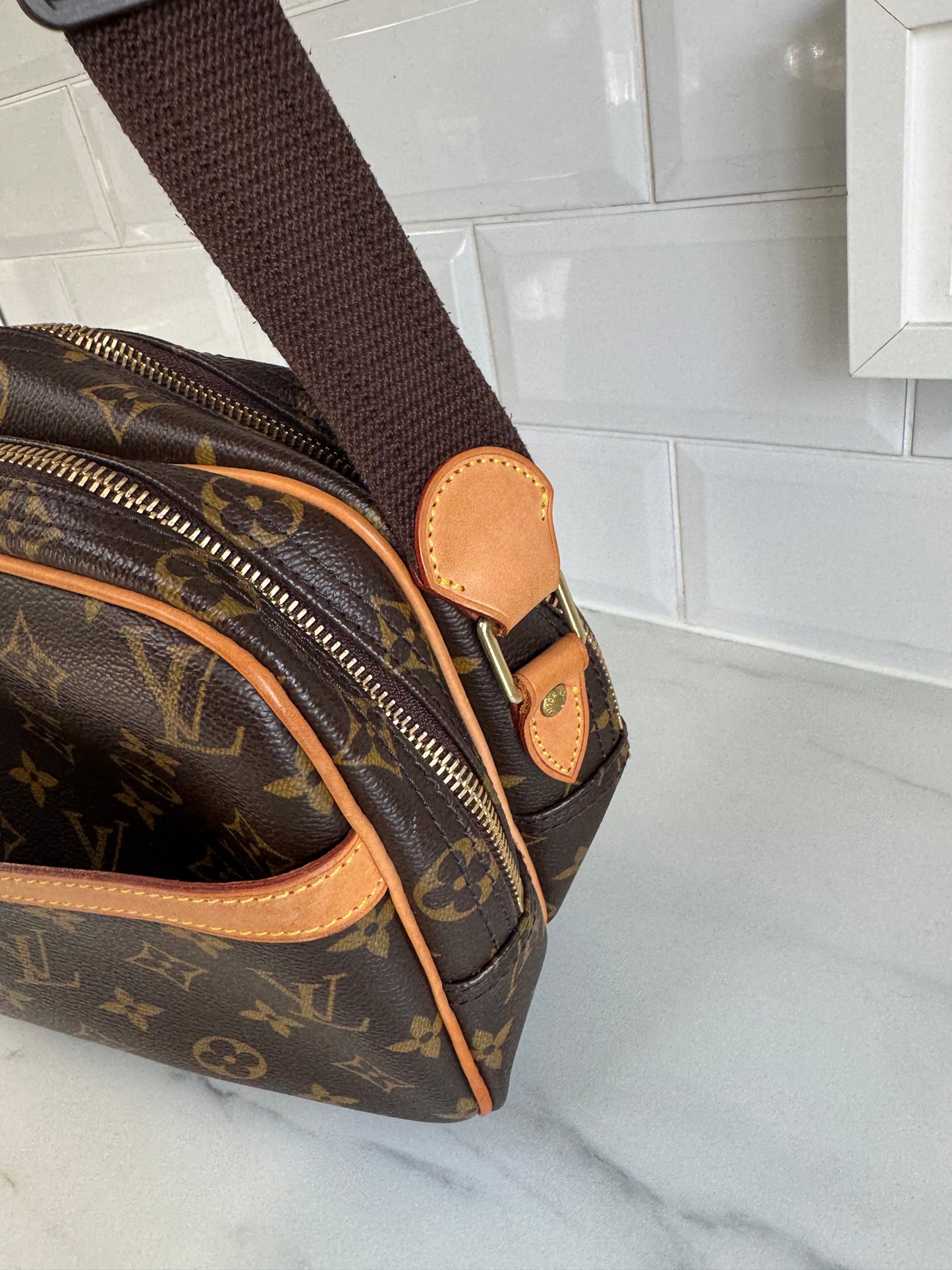 Louis Vuitton Reporter - Monogram Brown