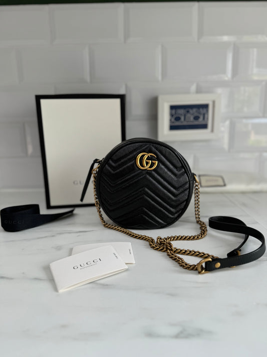Gucci GG Marmont Matelassé Mini Round Bag - Black