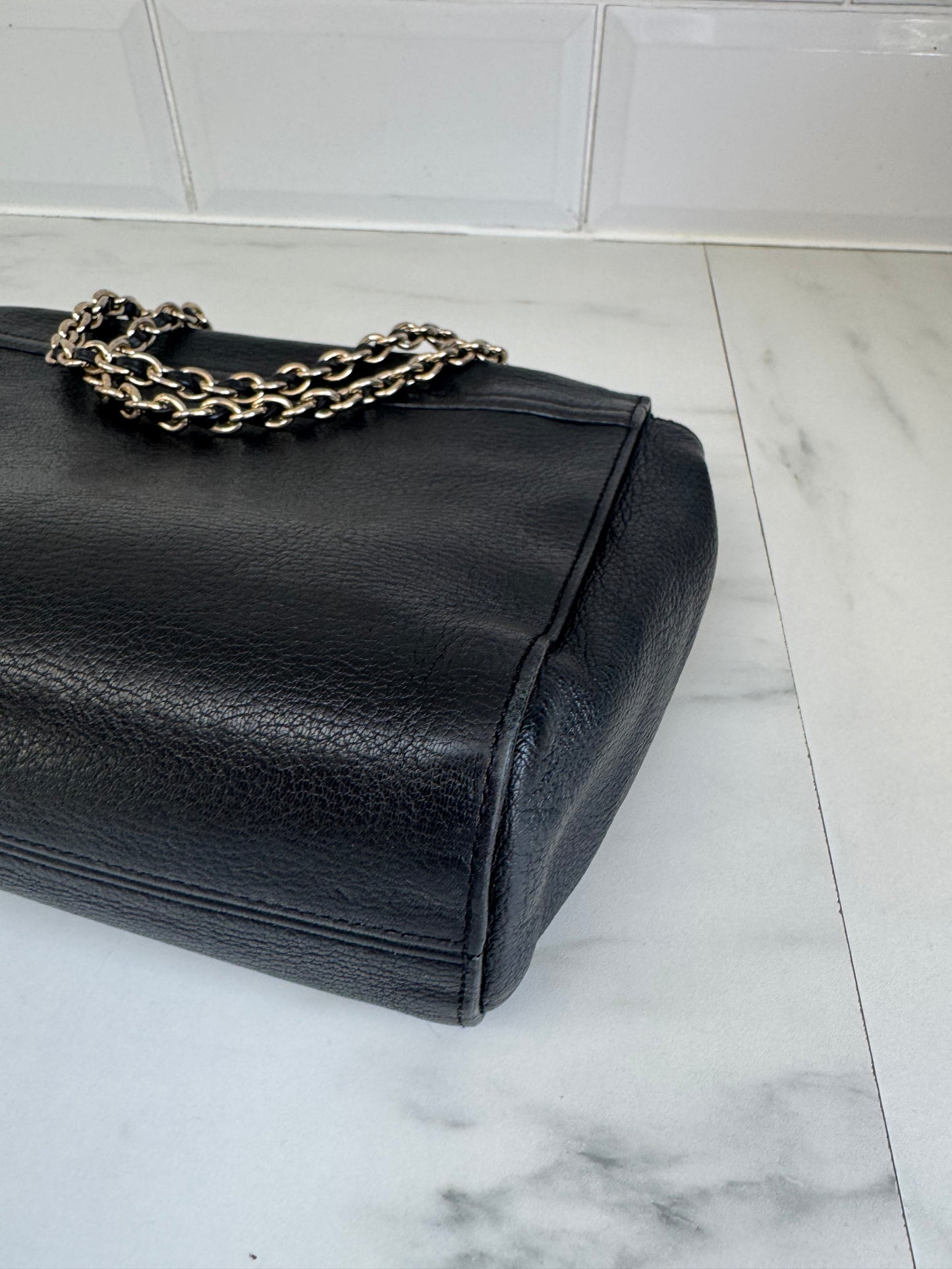 Mulberry Medium Lily - Black
