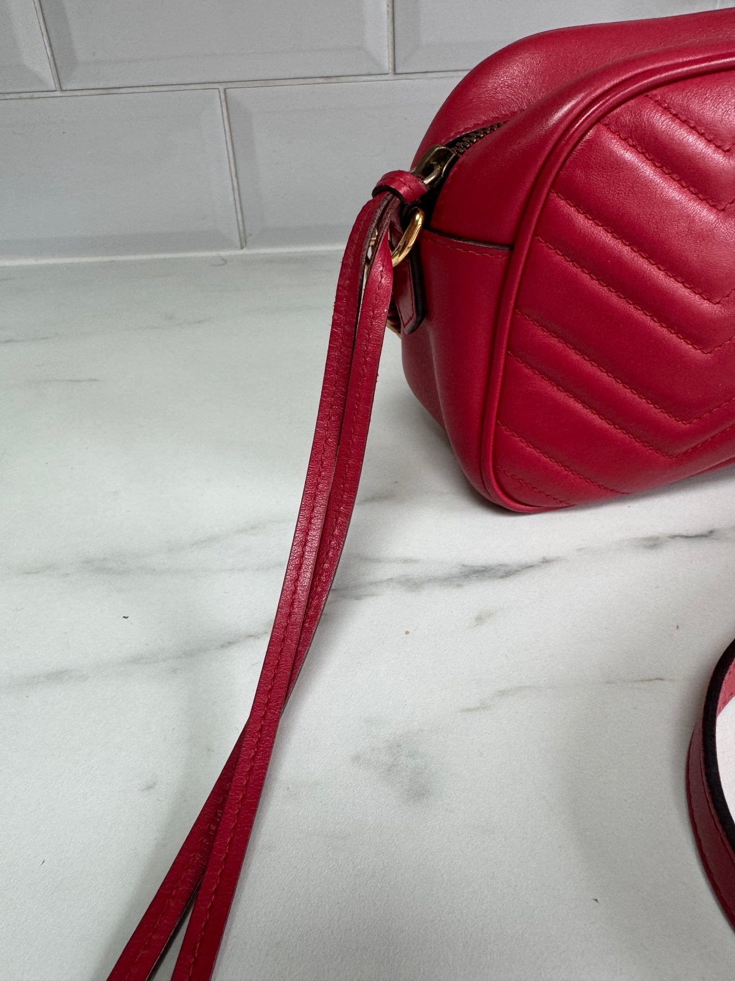 Gucci Marmont Small Shoulder Bag - Red