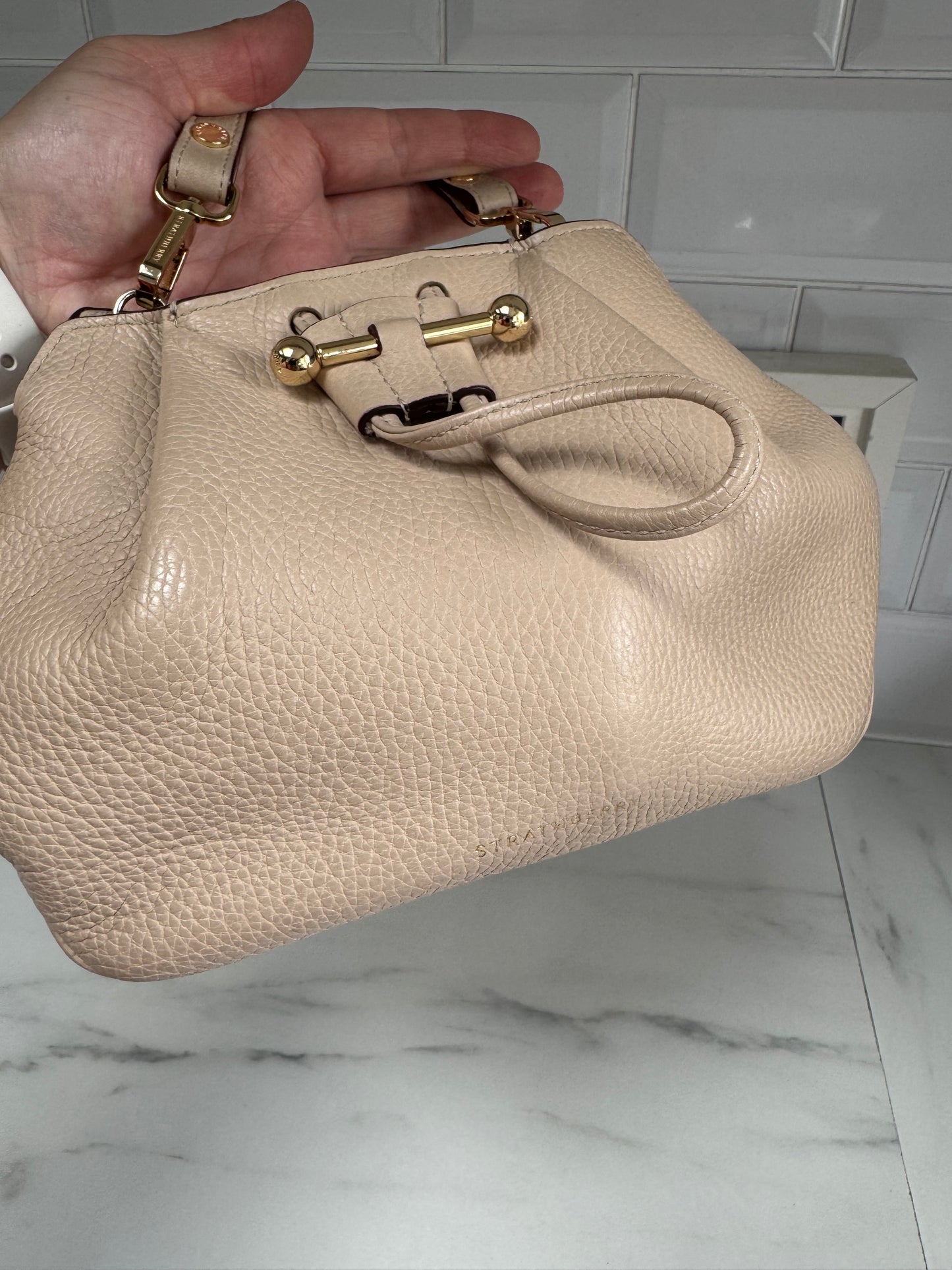 Strathberry Osette Drawstring Pouch Cross Body - Nude