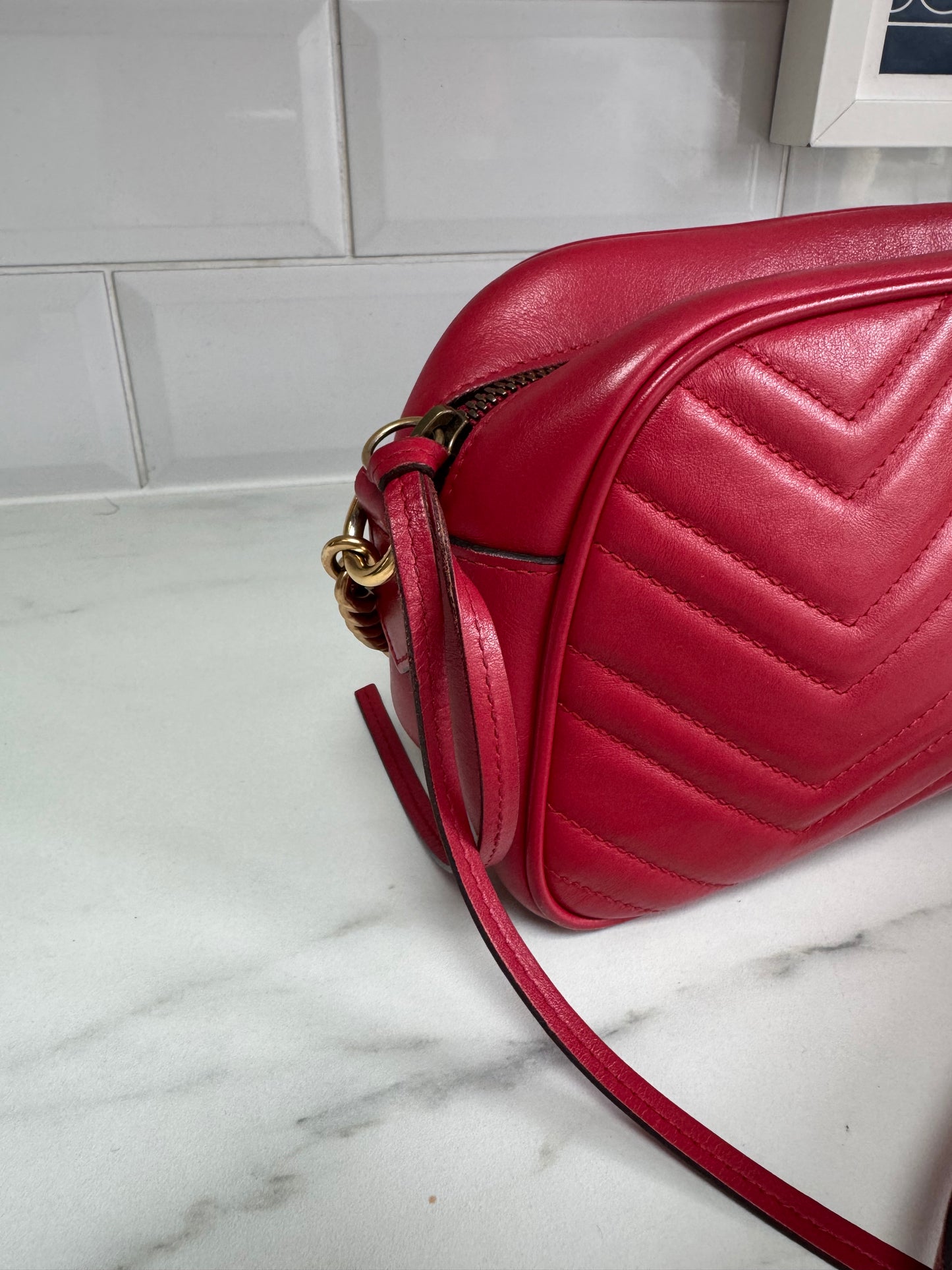 Gucci Marmont Small Shoulder Bag - Red