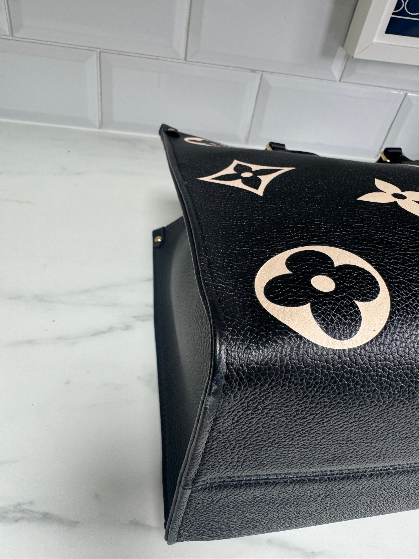 Louis Vuitton OnTheGo MM Bicolor Monogram Emperiente - Black and White