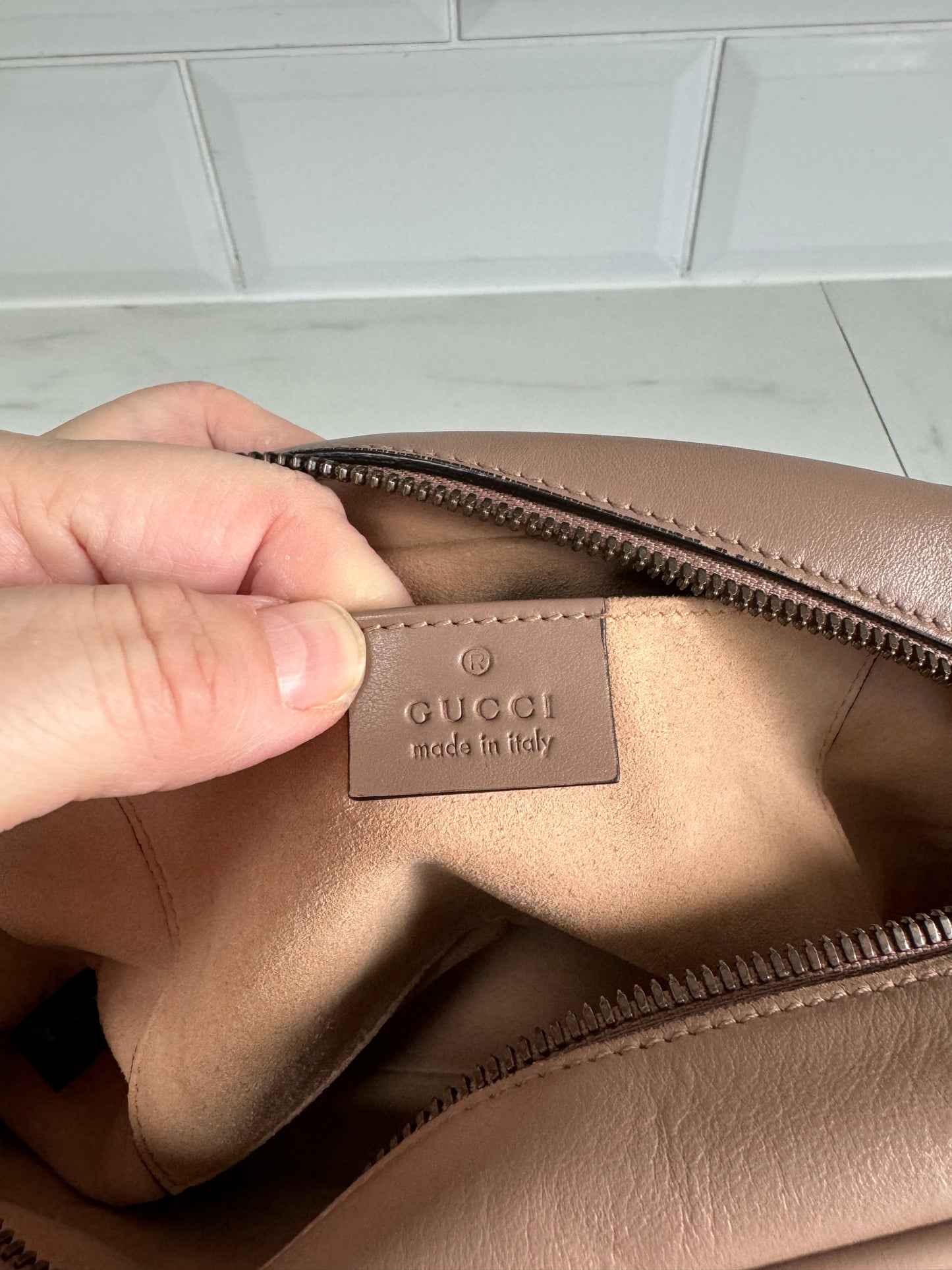 Gucci Marmont Shoulder Bag - Nude