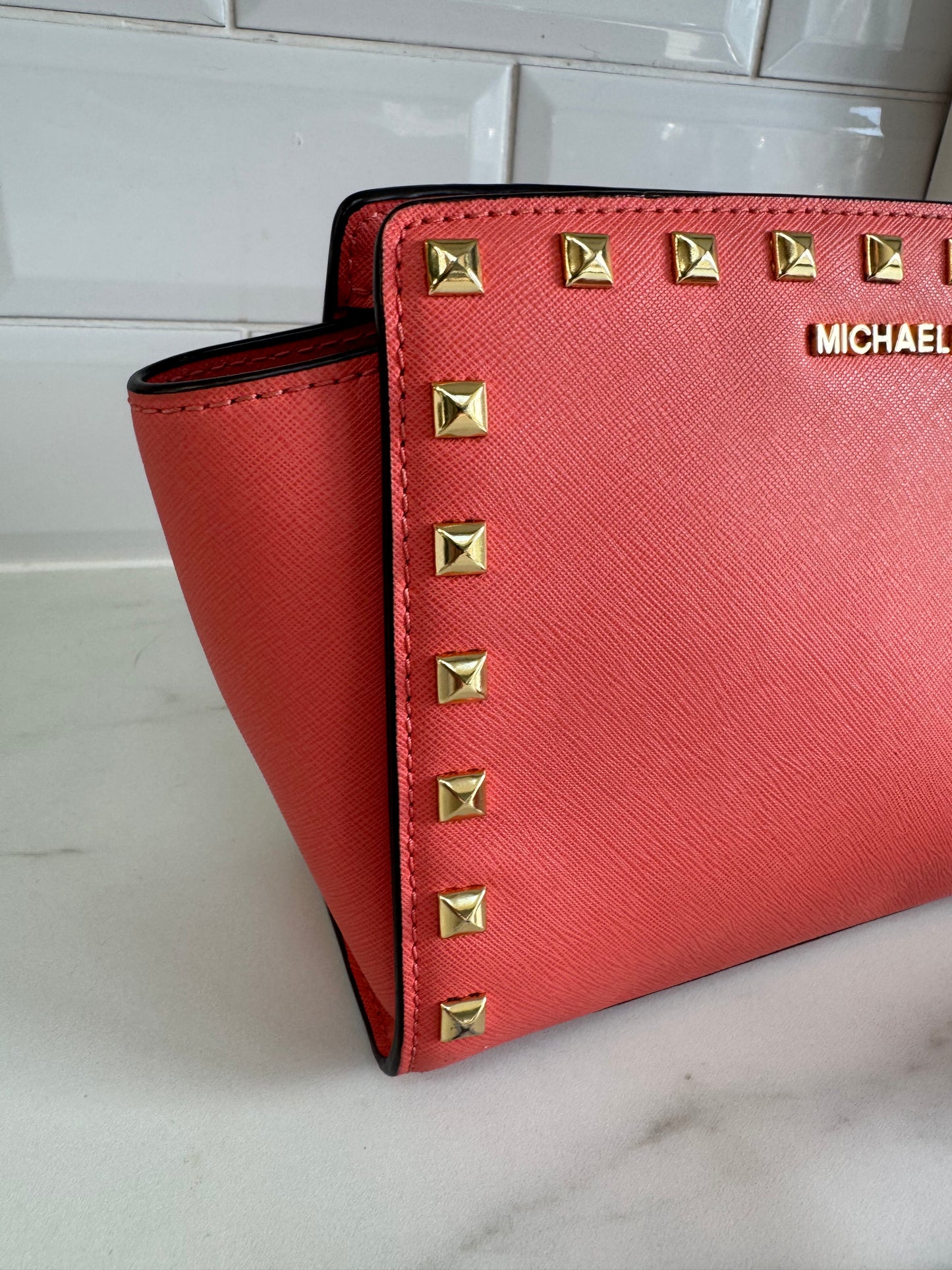 Michael Kors Selma Bag - Coral