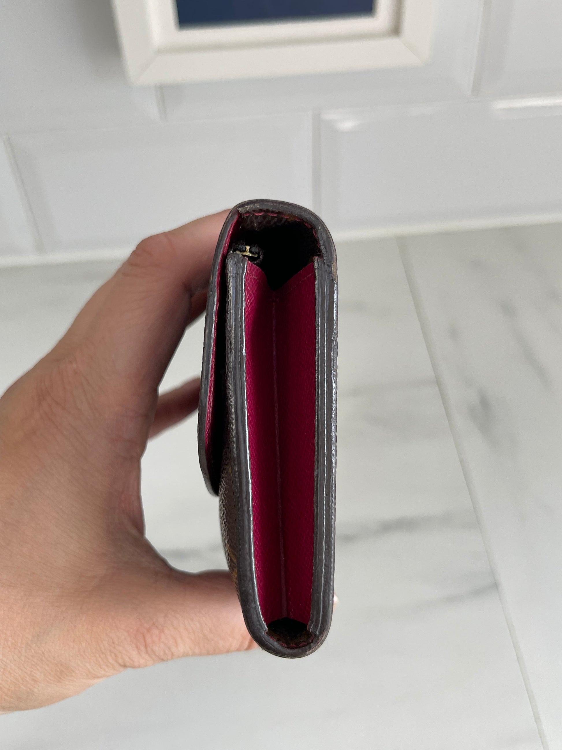 Louis Vuitton iPhone Case Wallet -  UK