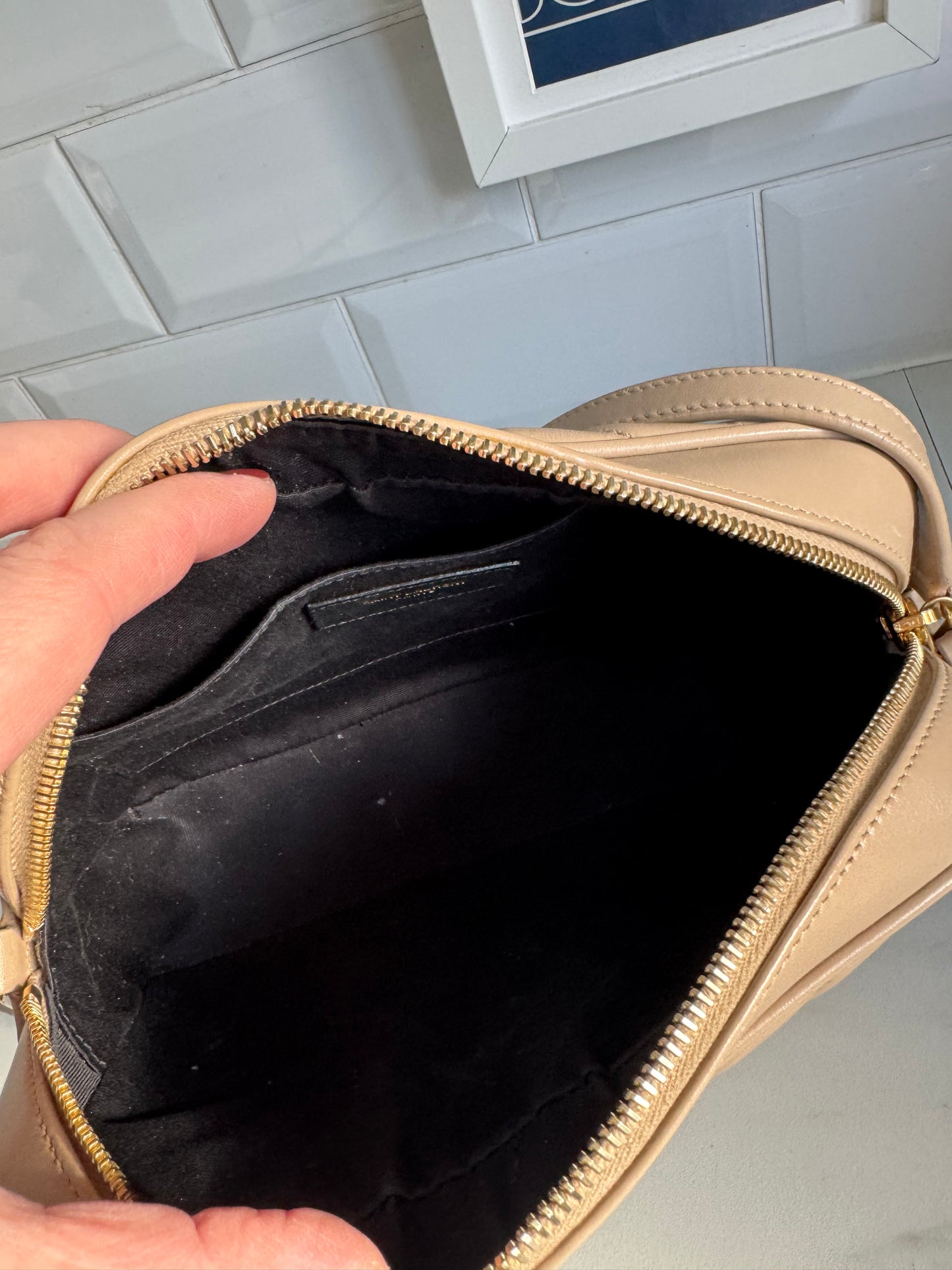 Saint Laurent ‘YSL’ Lou Quilted Camera Bag - Light Beige