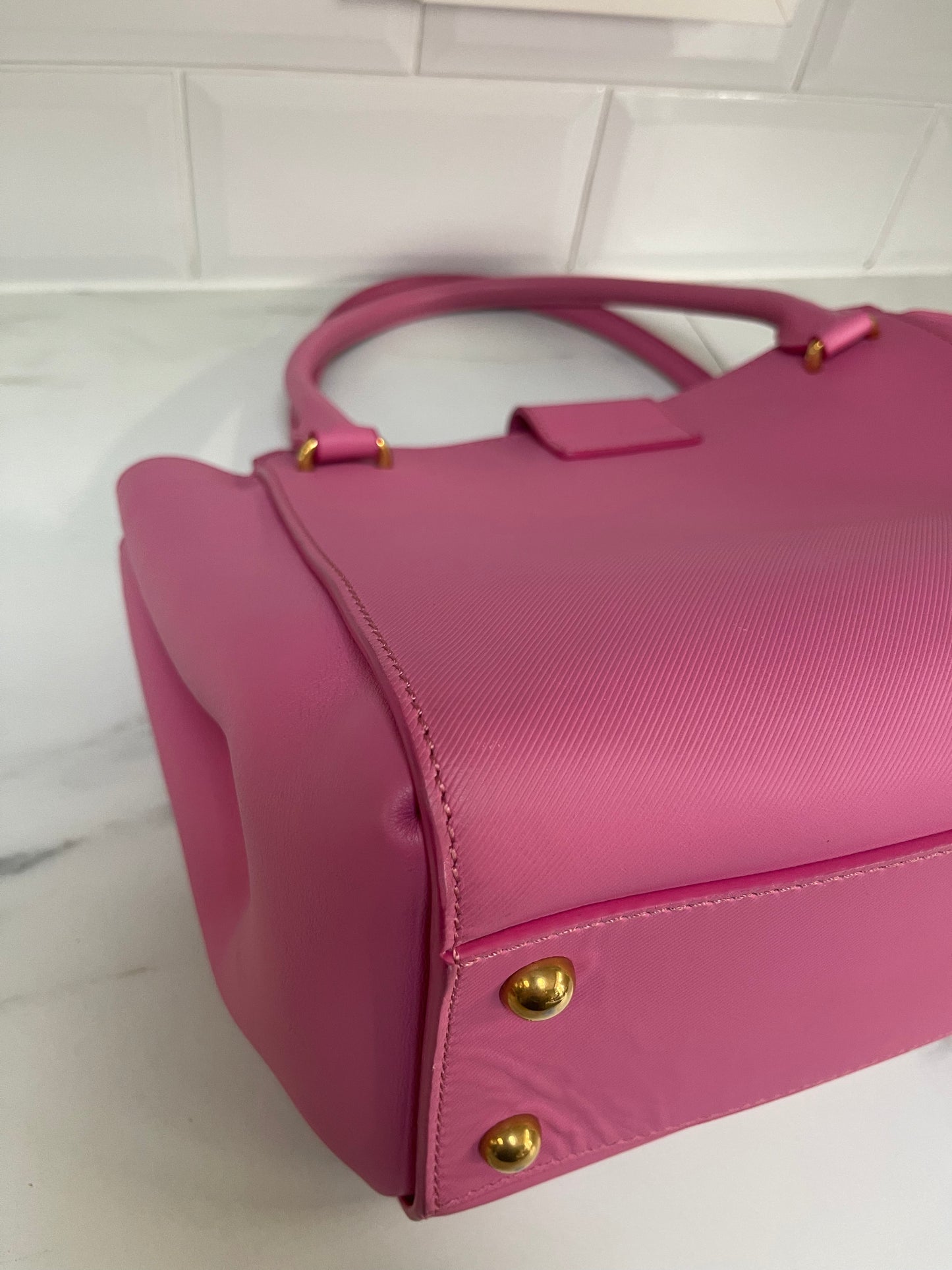 Burberry Medium Buckle Tote - Pink