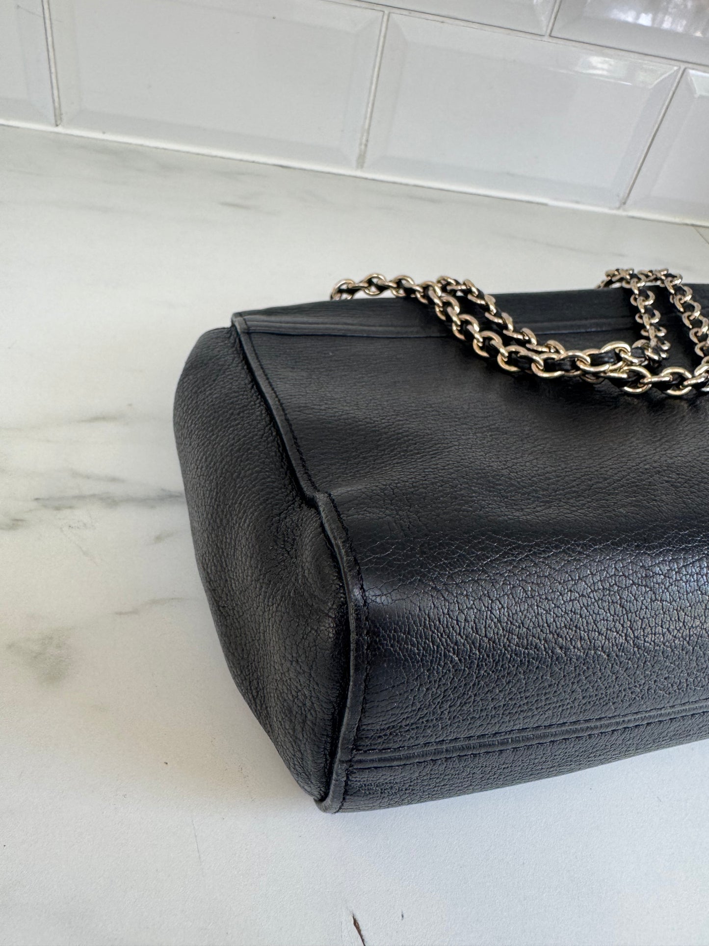 Mulberry Medium Lily - Black