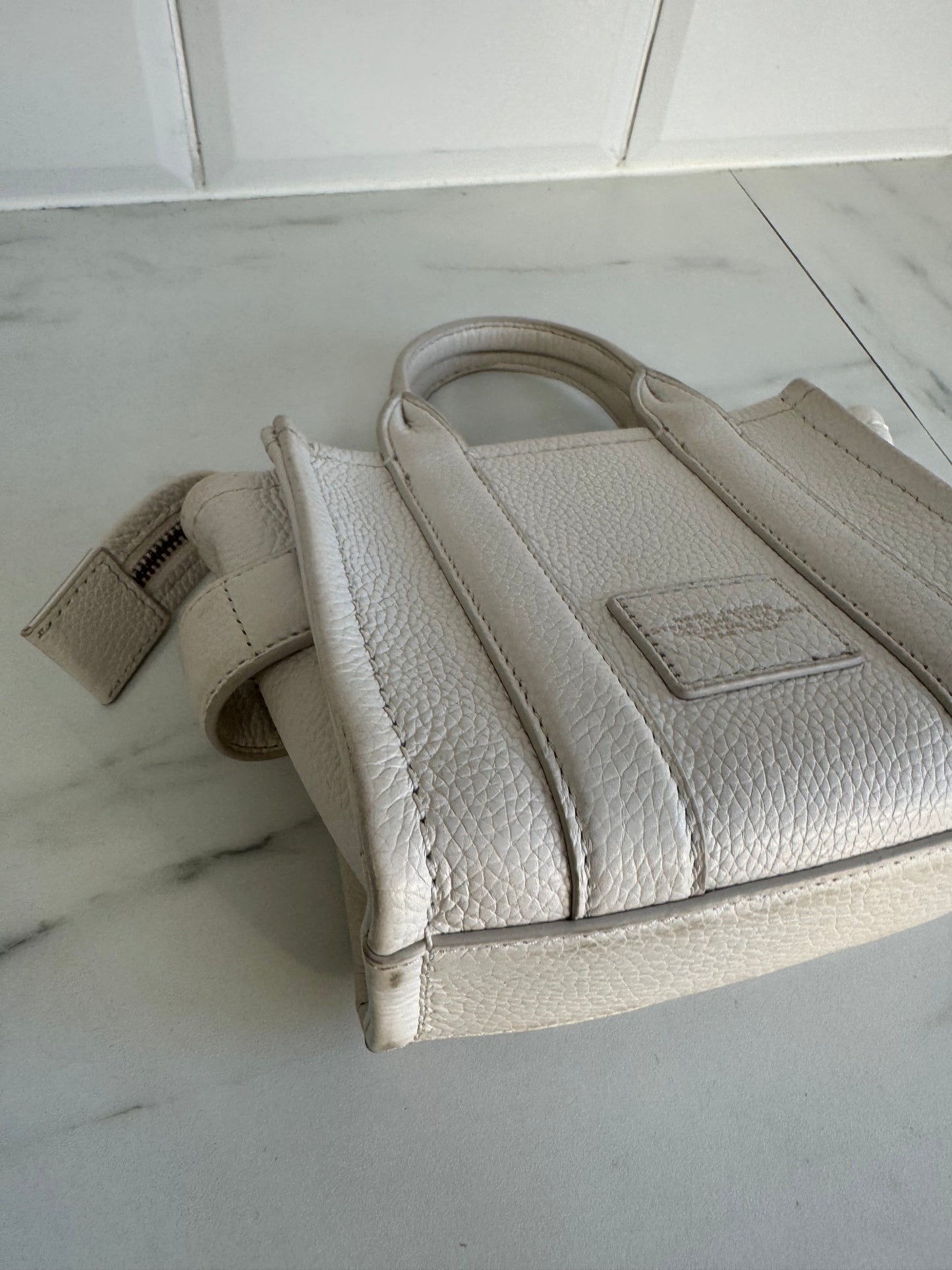 Marc Jacobs Micro Tote Bag - White